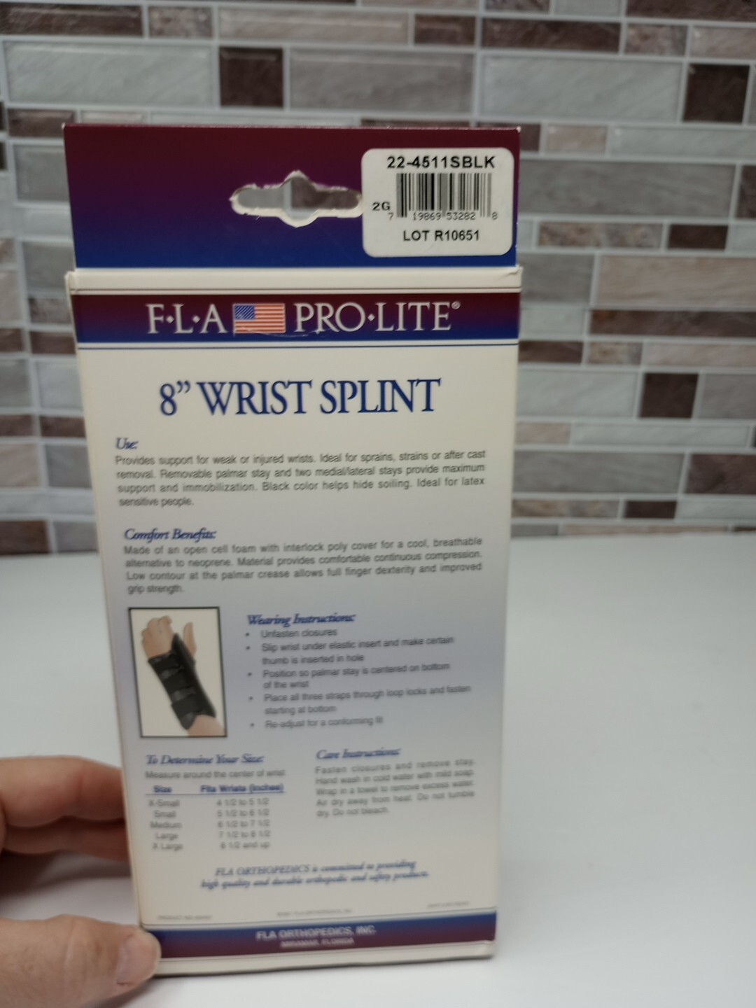 FLA Pro-Lite 8″ Wrist Splint Black Left Hand X-SMALL Open Box