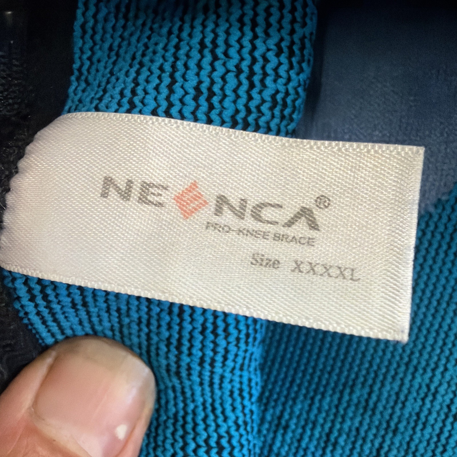 Neenca Knee Brace Patella Support Compression Knee Brace XXXXL