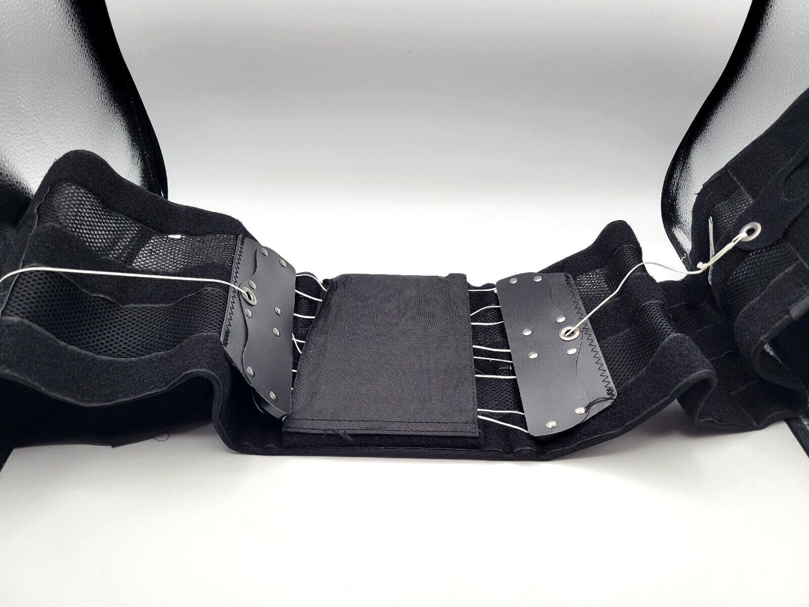 Sleeq Flex Back Brace Quinn Medical Spinal Compression Vest Padded Black#901309