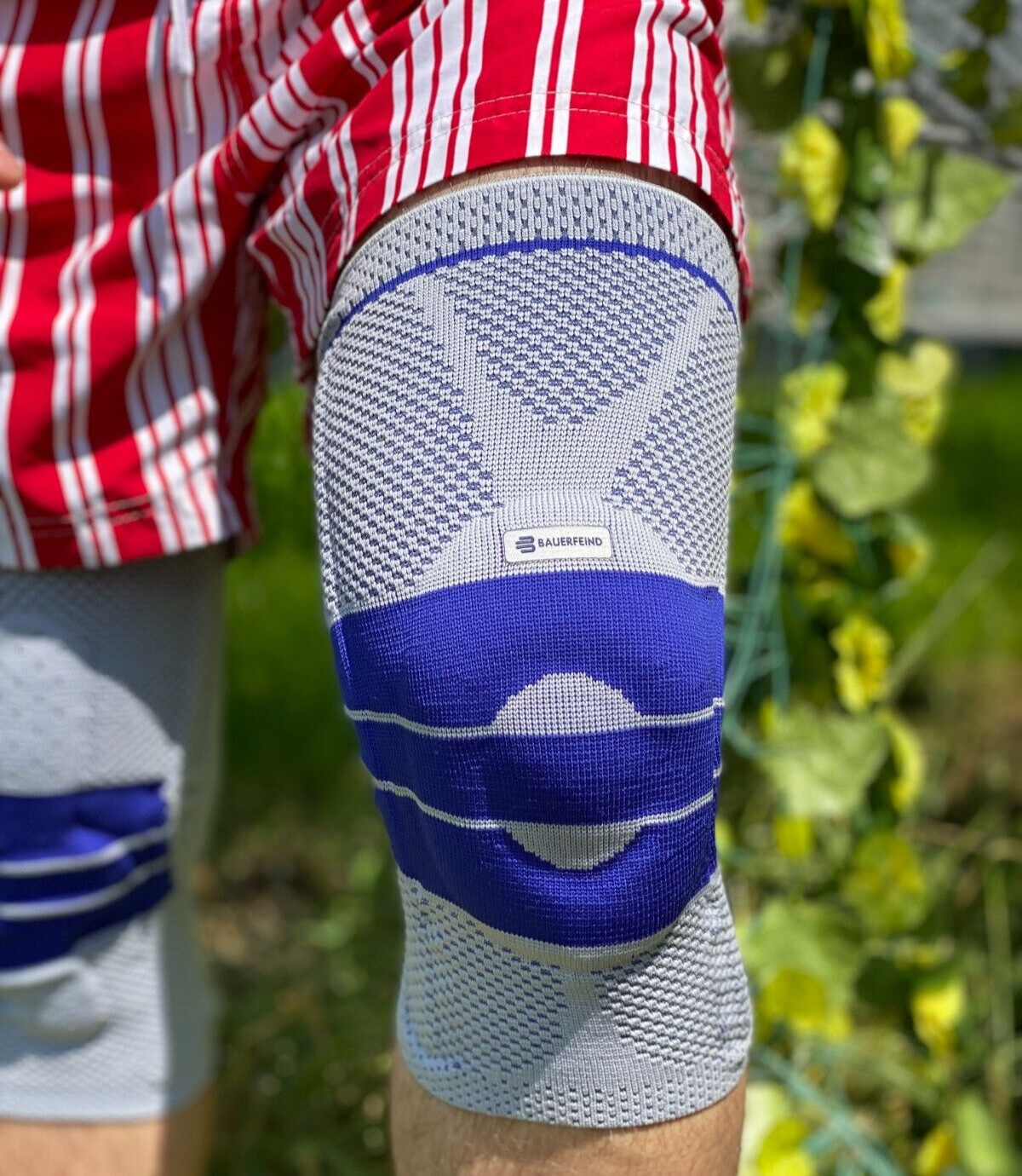 Bauerfeind GenuTrain Size 4 Knee Joint Brace Patella Support Meniscus Sleeve ACL