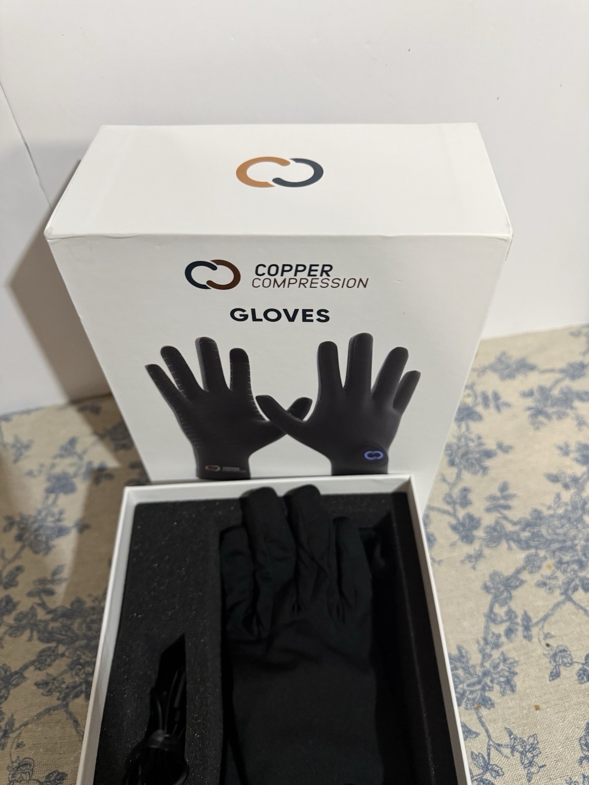 Copper Compression CopperVibe Vibration Heat Therapy Gloves Black (1 Pair)