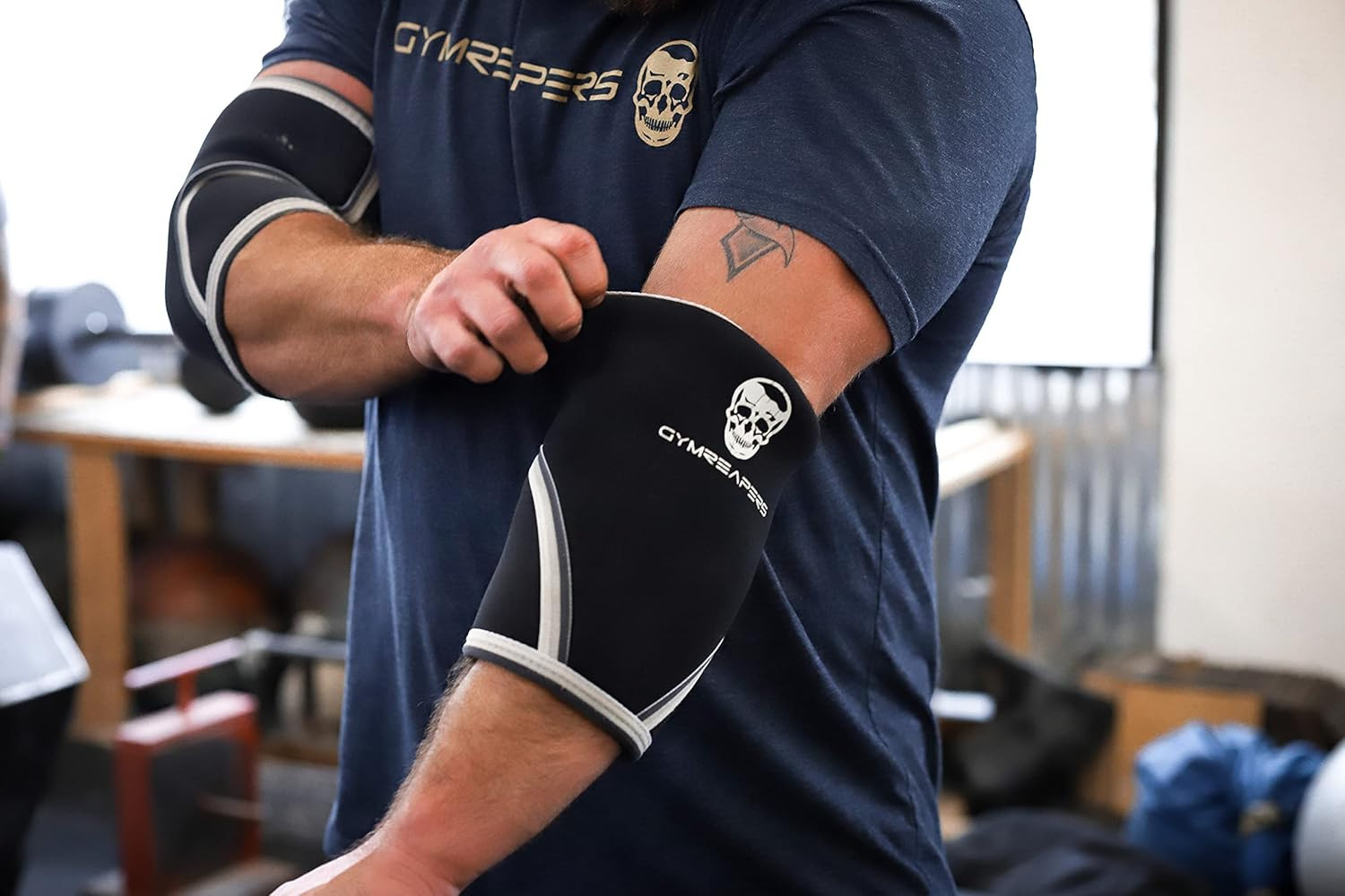 Elbow Sleeves for Weightlifting & Powerlifting – Pain Relief & Support