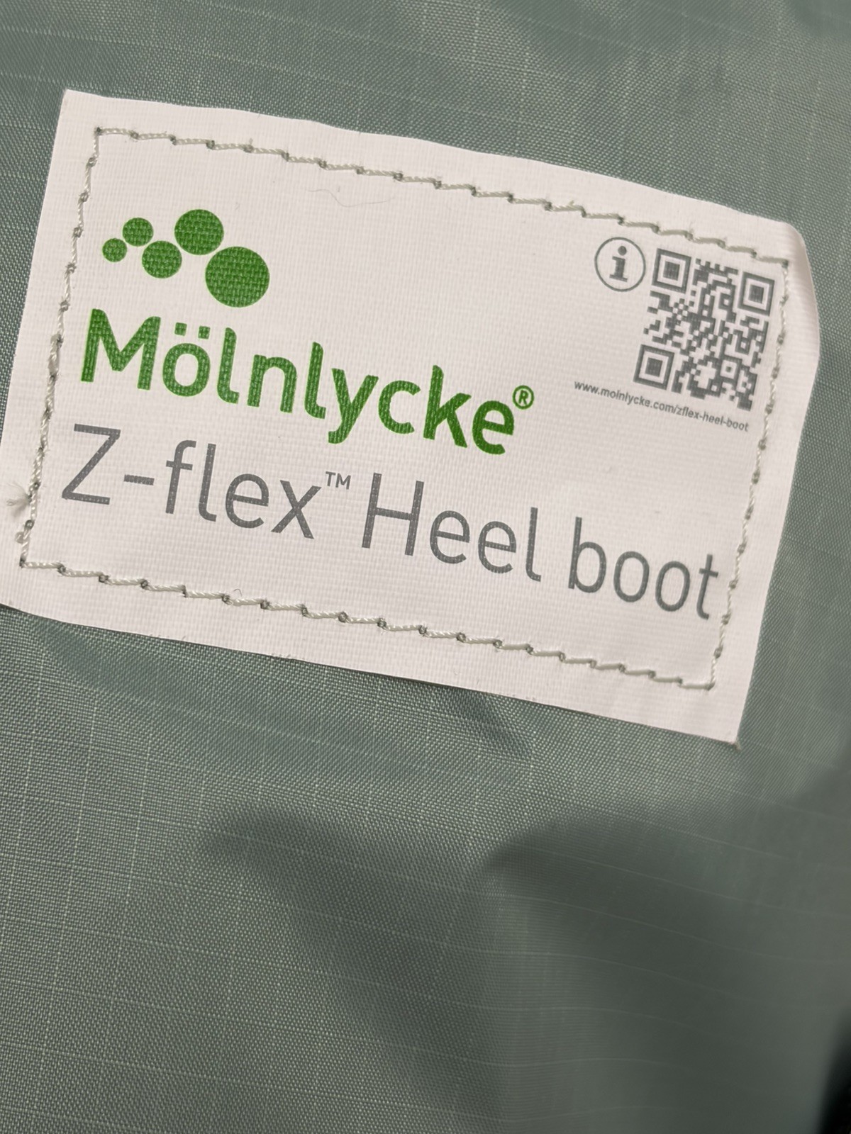 Molnlycke Z-Flex Fluidized Heel Boot – Brand New in Bag – 1400123