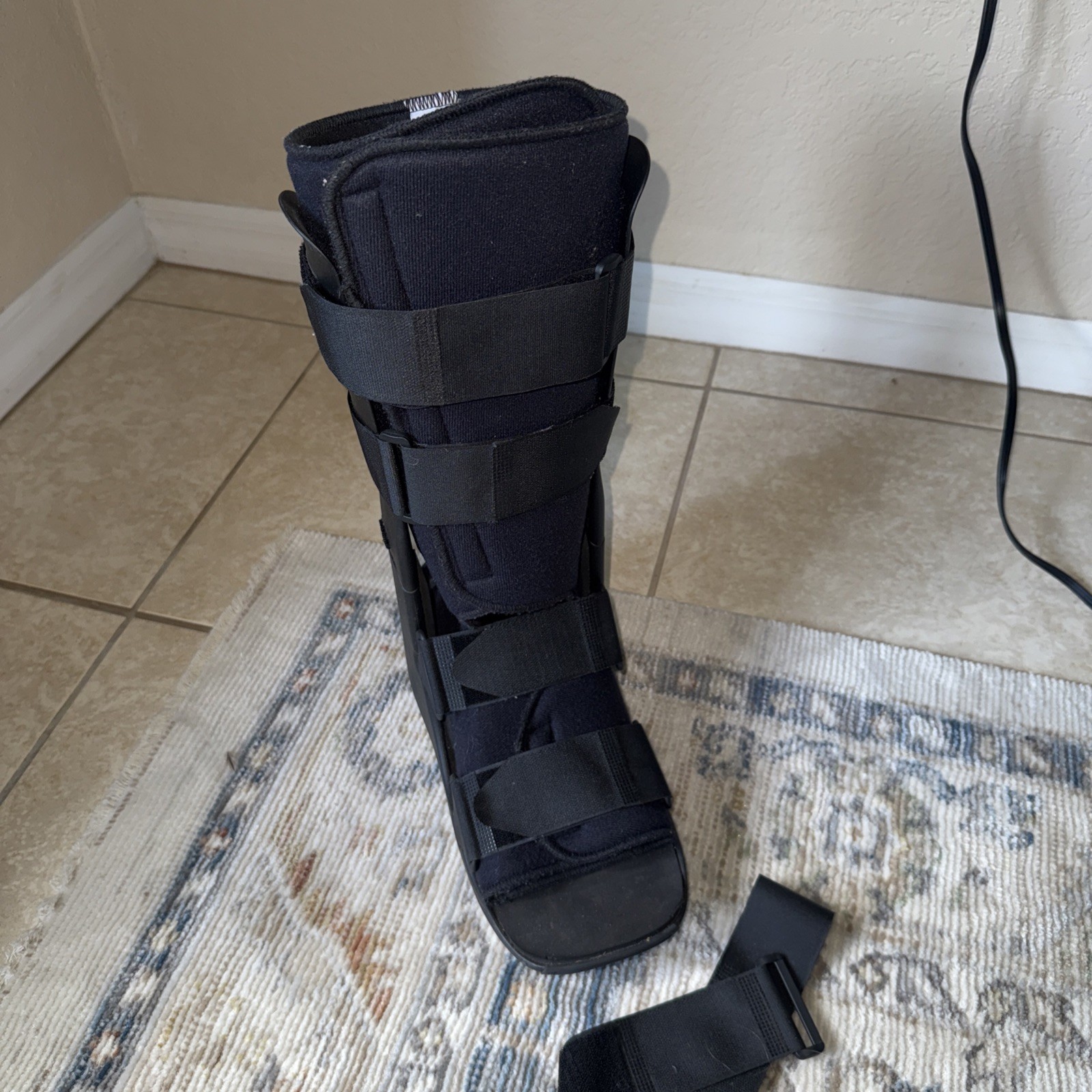 Xceltrax Orthopedic Walking Boot Size Large , Fits Men 10-12.5 And Women 11-13.5