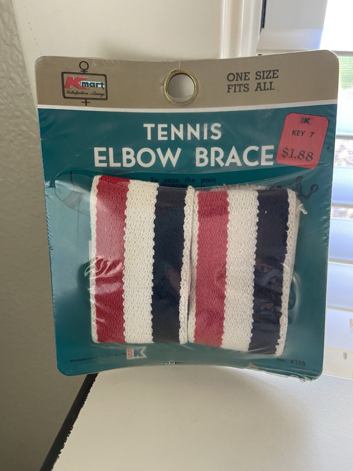 KMart Vintage Tennis Elbow Brace Sports Band Red White Blue Elastic NOS