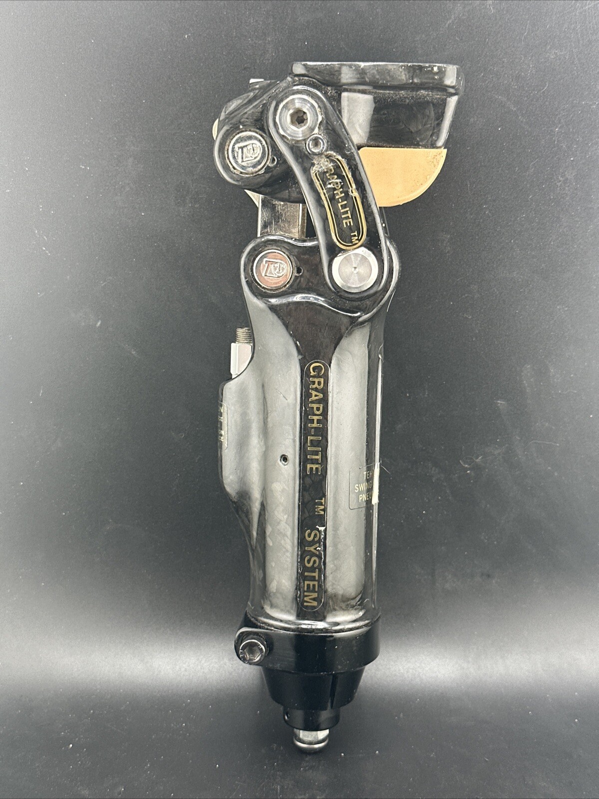 Graph-Lite 4-Bar Pneumatic Prosthetic Knee By TEH LIN. Great Condition.