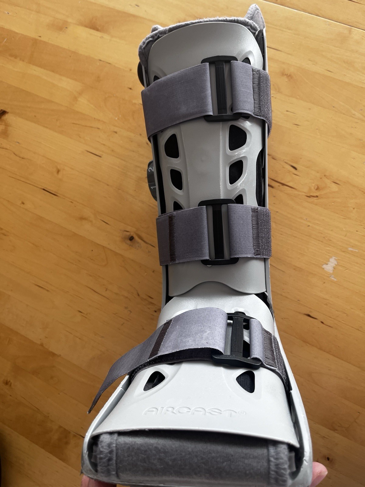 Aircast AirSelect Elite Walking Boot Pneumatic Orthopedic Cam Walker Medium