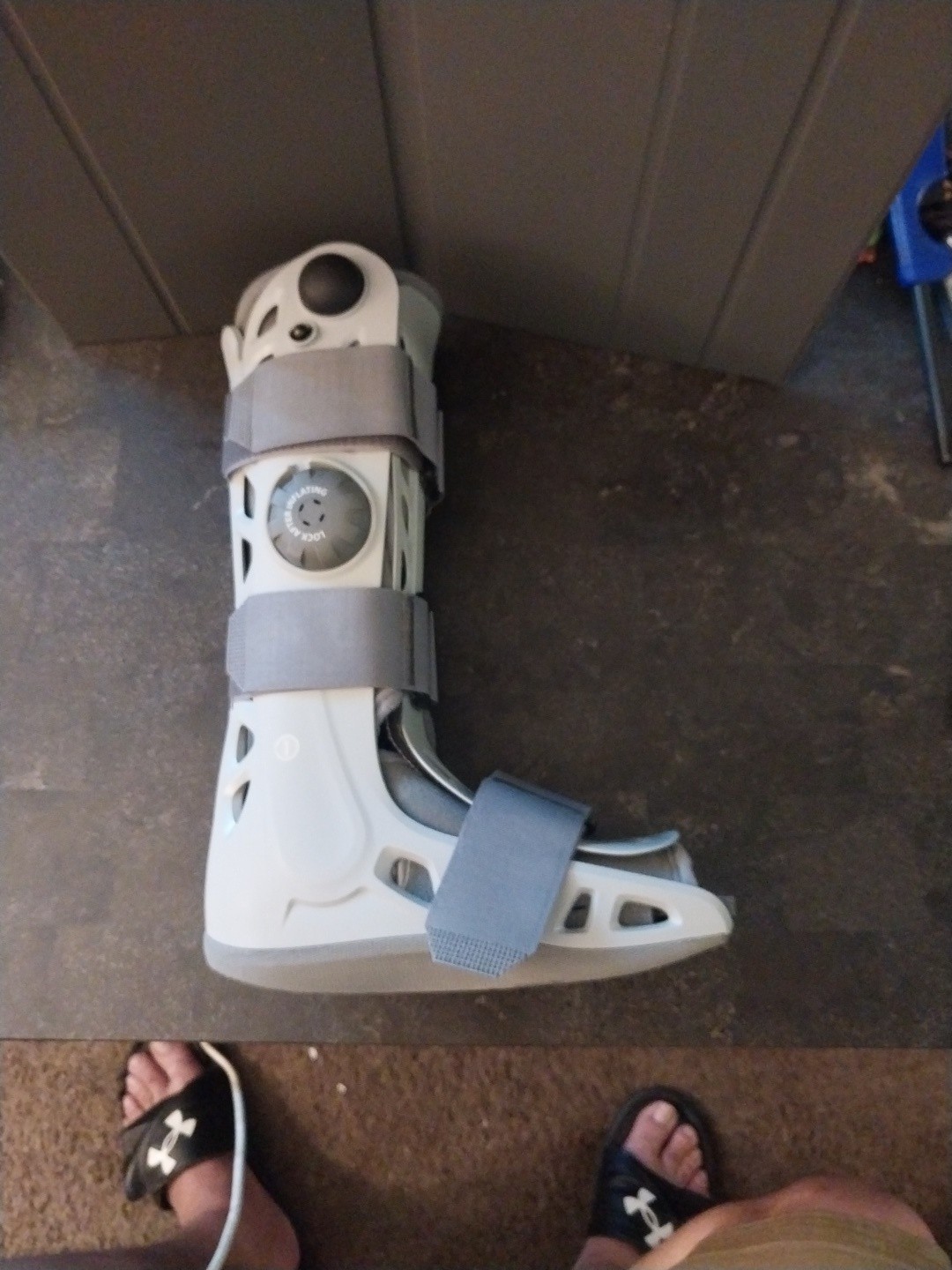 Aircast DJO AirSelect Medium Gray Walker Brace and Walking Boot Aircast-Small