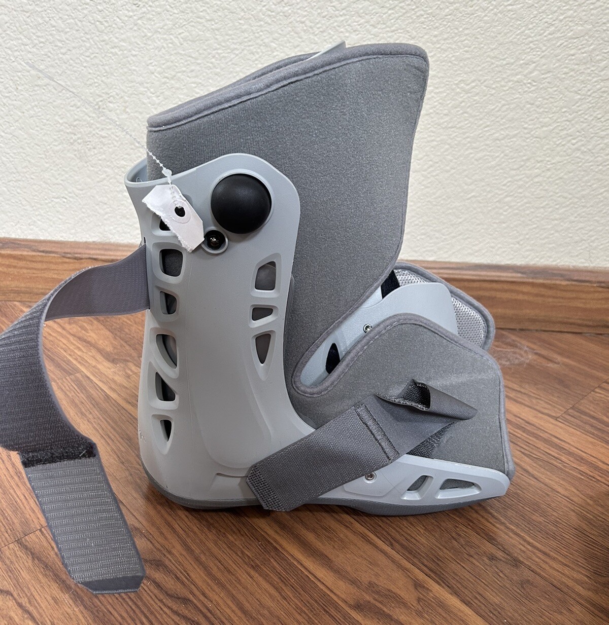 Aircast Soft Strike Foot Ankle Walking Cast Boot Built in Pump DJO, LLC LARGE