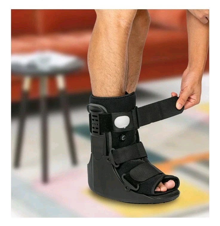 Jewlri Air Walking Boot Fracture Boot Short Walker Protection Fits Left or Right
