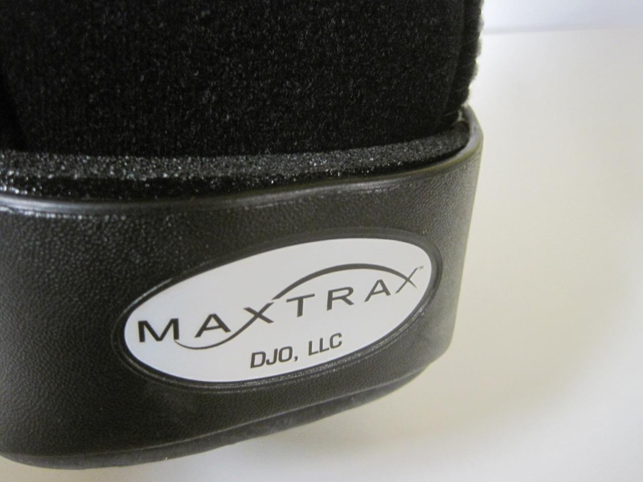 New Procare MaxTrax ROM Walker Adjustable Boot 79-95333 Small