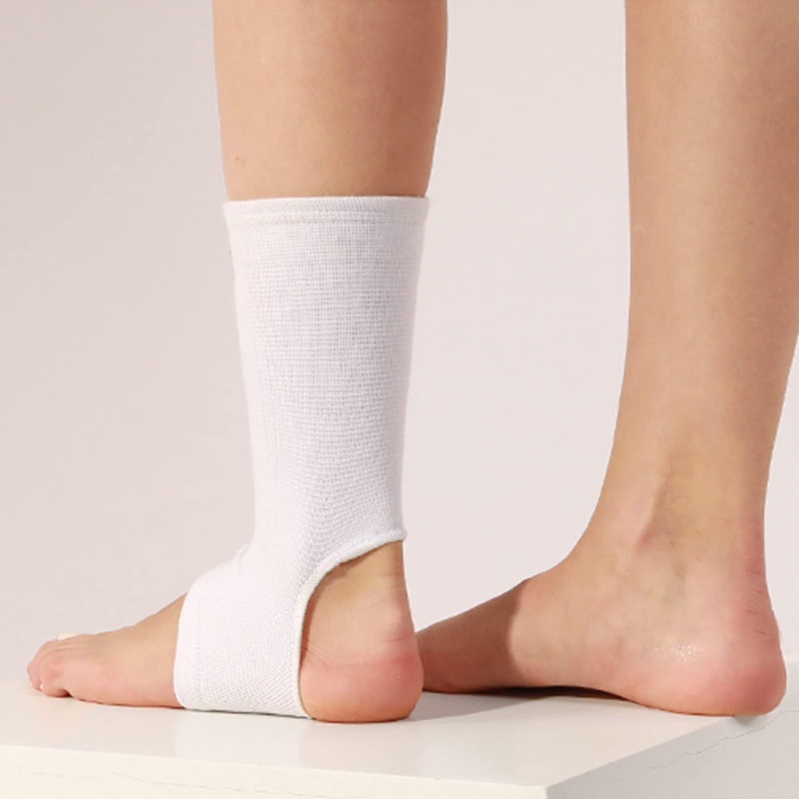 2 PCS Ankle Brace Compression Sleeve Wrap Support Men Women White Medium Sock