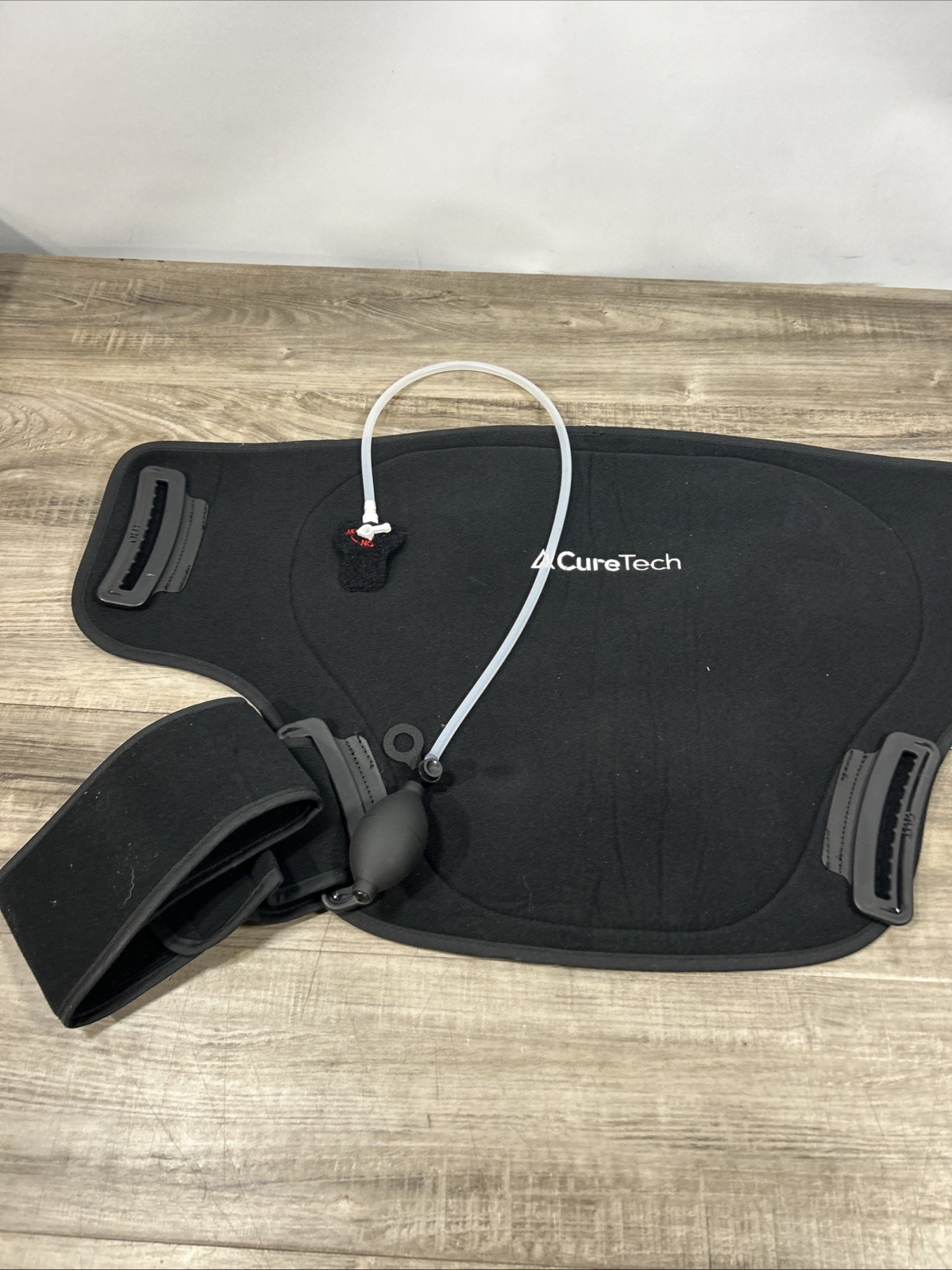 Mana Ez Hip Ice Oack Holder With Compression No Ice Pack