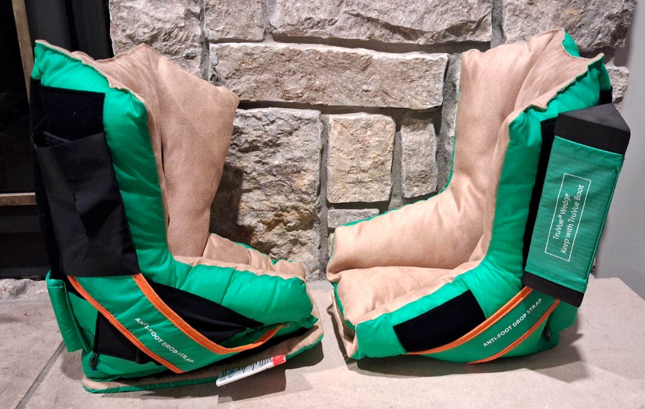 EHOB TruVue Heel Protector Offloading Boots w/Wedge Green Standard Size Pair