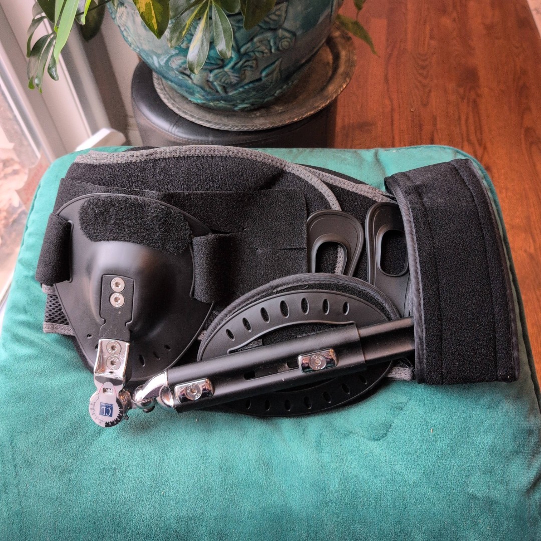 Comfortland CK-686 Hip Brace Range of Motion Post Op Abduction Support Recovery