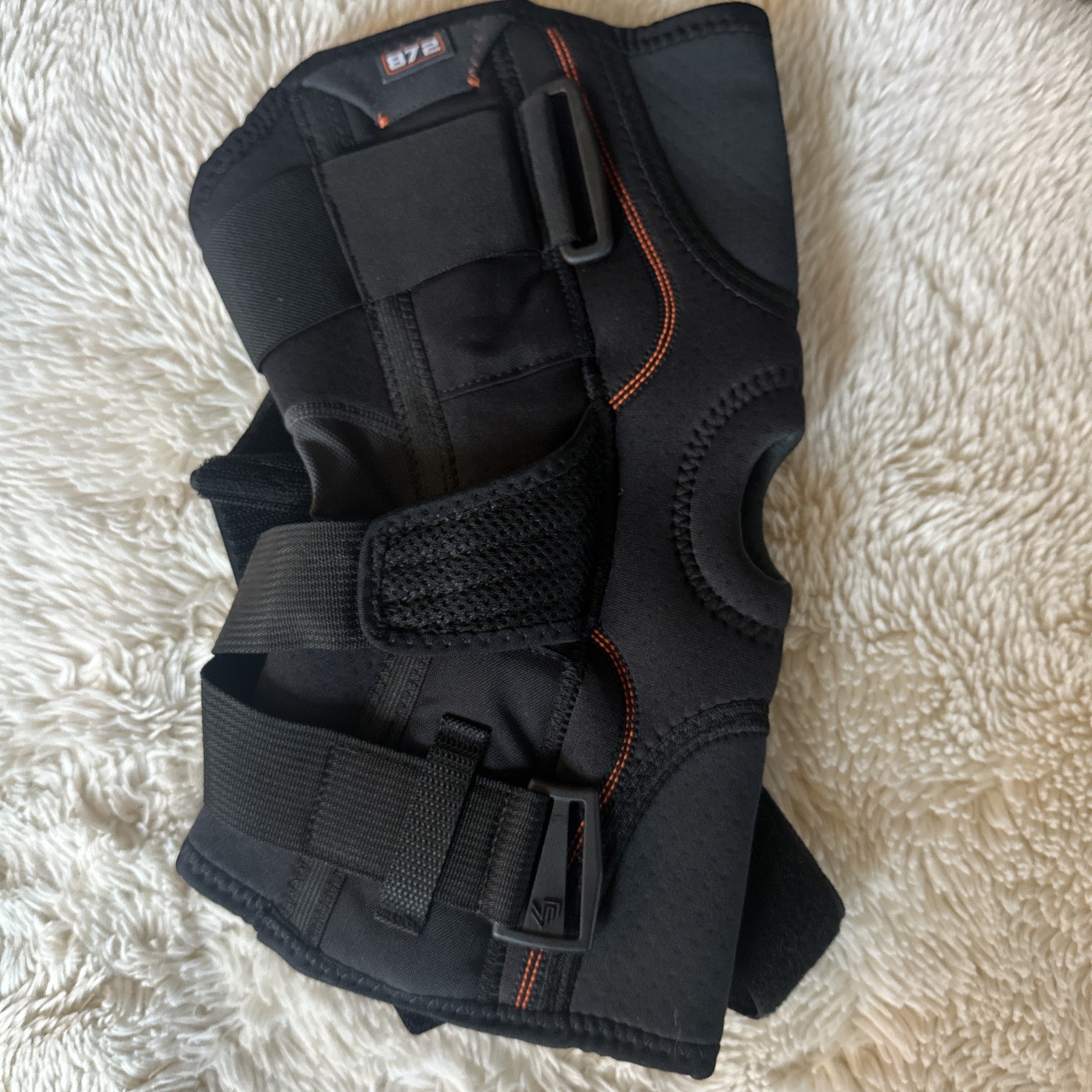 Shock Doctor 872 L (Large) Hinged Knee Brace