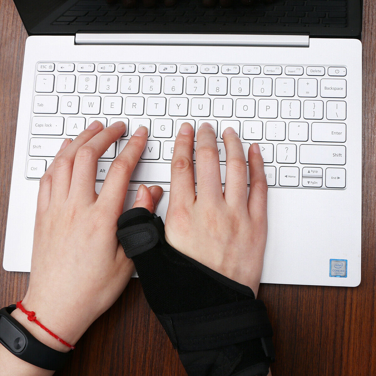 U.S. Solid Thumb Spica Splint Brace For Arthritis, One Fits Both Hands, FDA