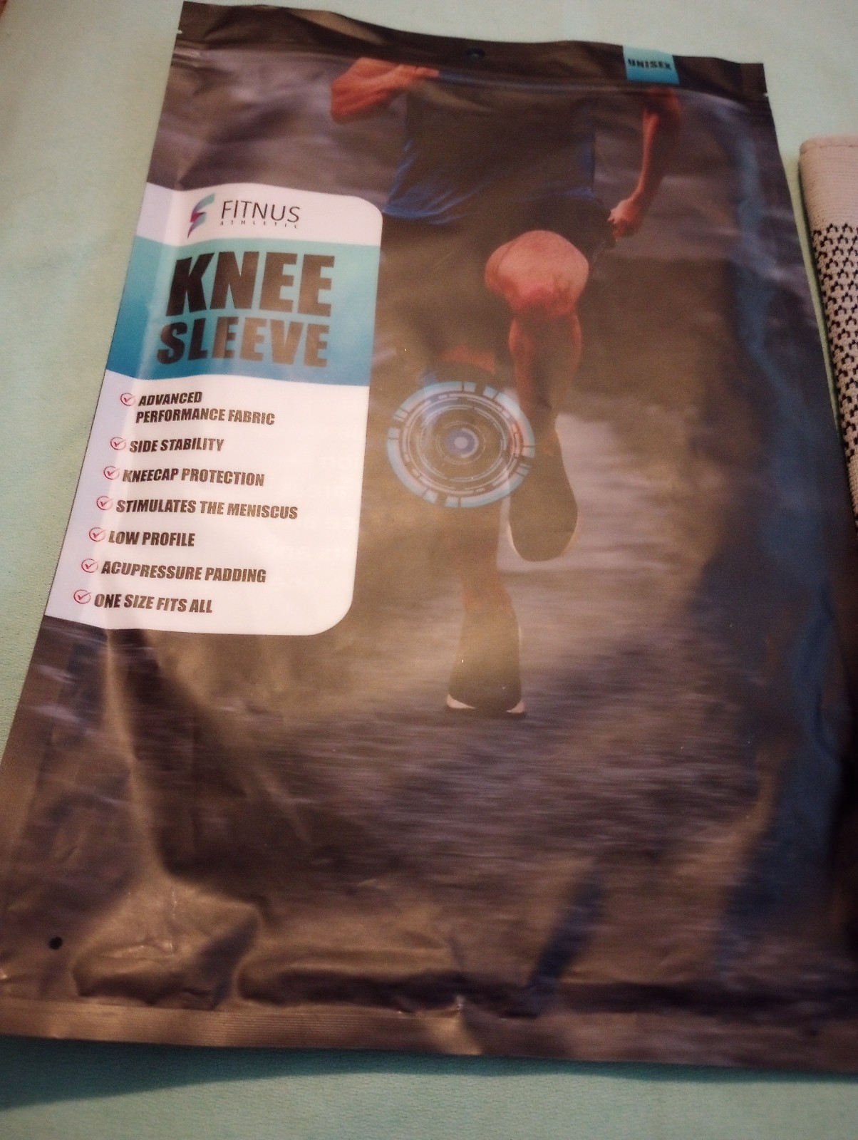 Fitnus Knee Sleeve – A