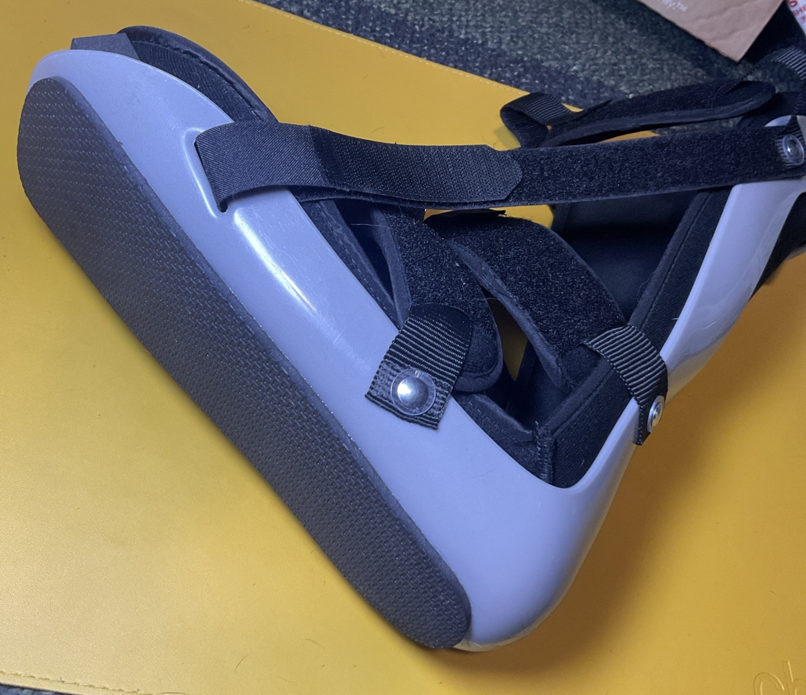 United Ortho Plantar Fasciitis Night Splint Brace Adjustable Boot Size M