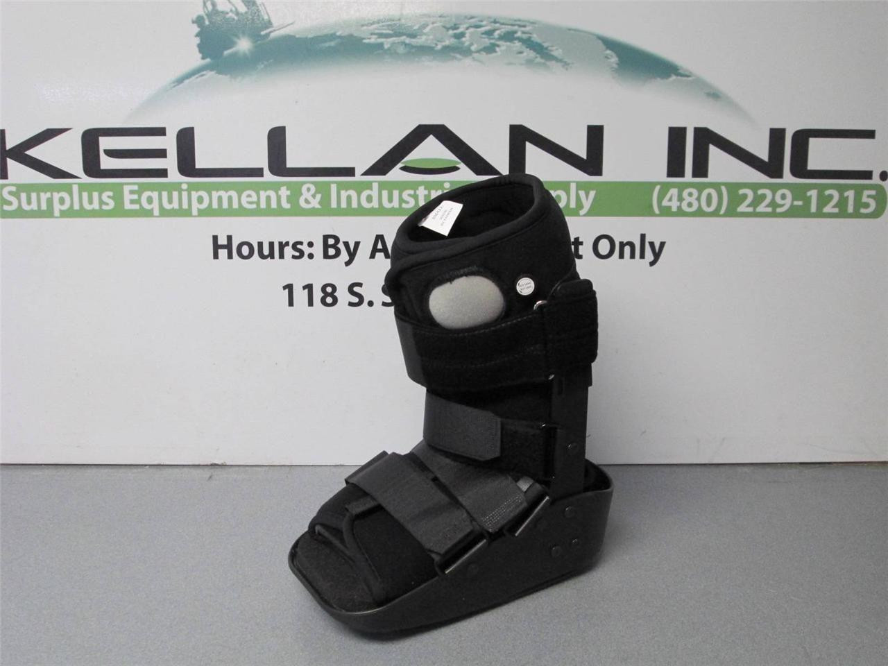 Procare 79-95423 MaxTrax Air Ankle Walker, Small(fits up to 5 Mens/4.5-6 Women)