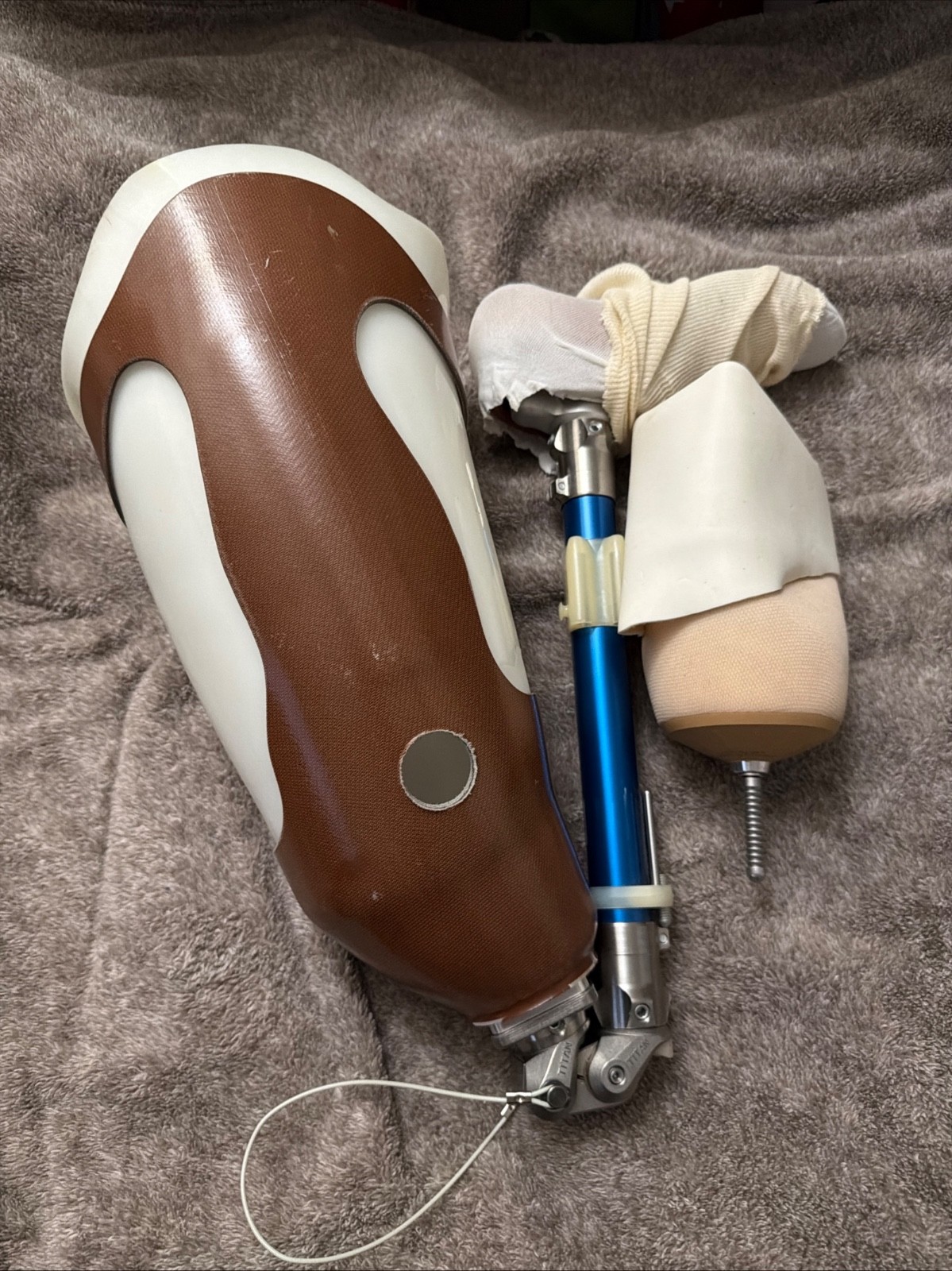 Vintage Ottobock Titan Left – Above the knee with Original Stub
