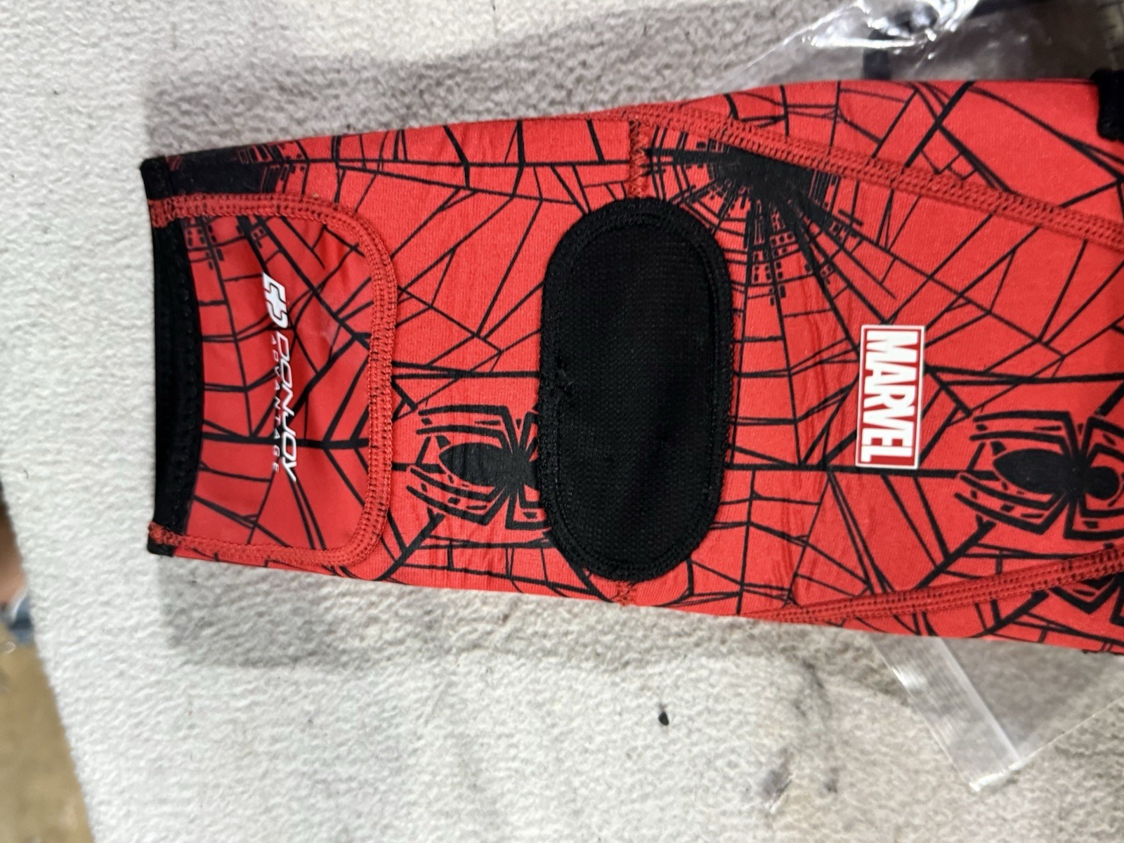 Donjoy Advantage Marvel Spiderman Patella Knee Sleeve, YOUTH, Mild Support, NEW