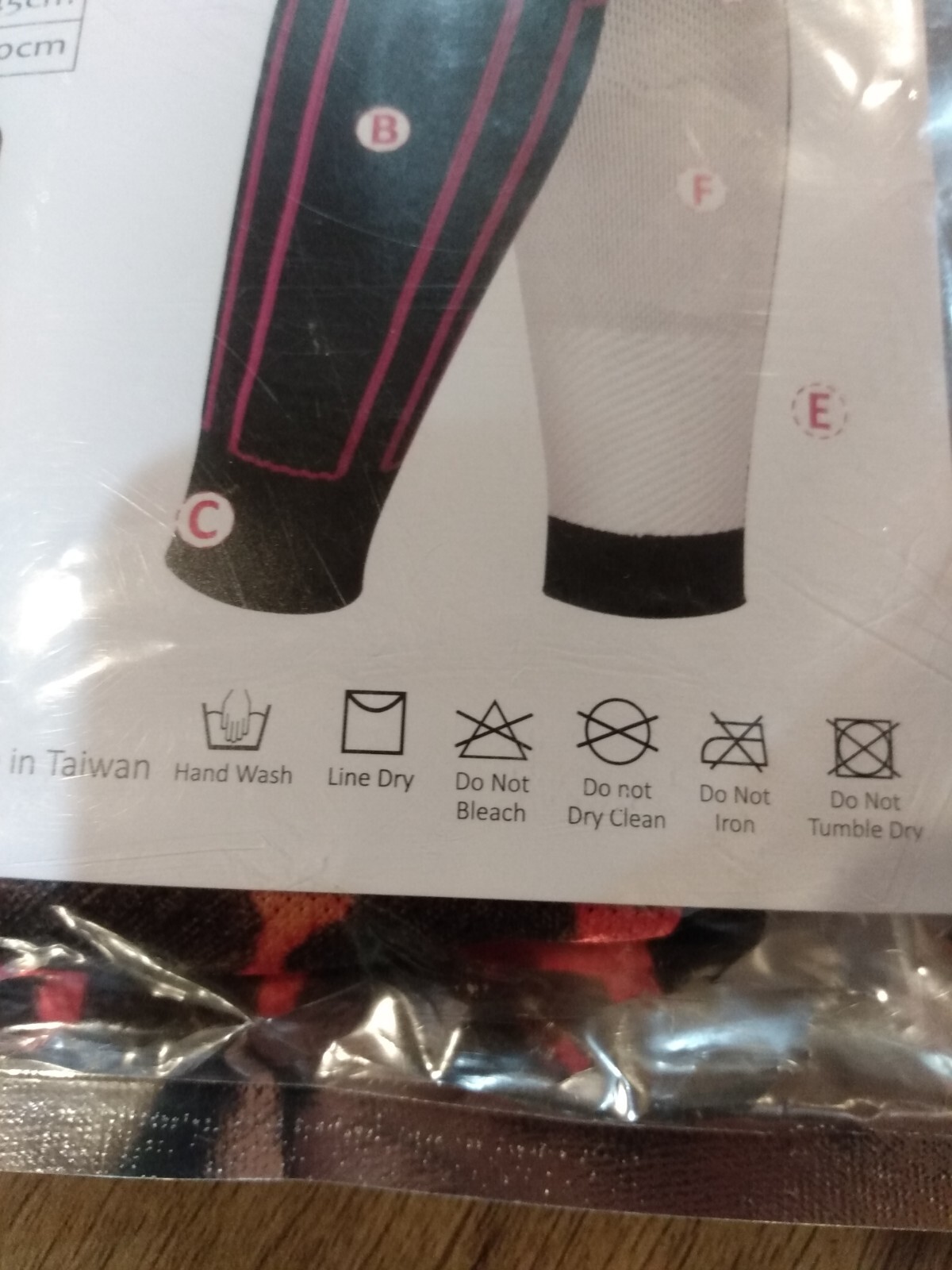 Magic Sport Printable Compression Calf Sleeves, Unrestrained Leopard Size M/L