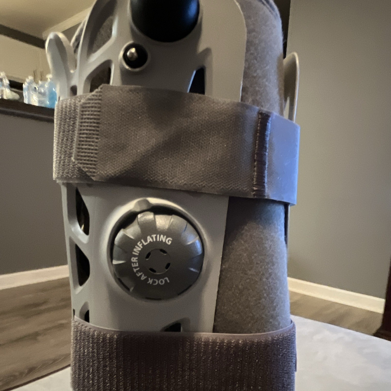 Aircast airbrace Size M Gray/Blue Ankle/Foot Adjustable Stabilizing