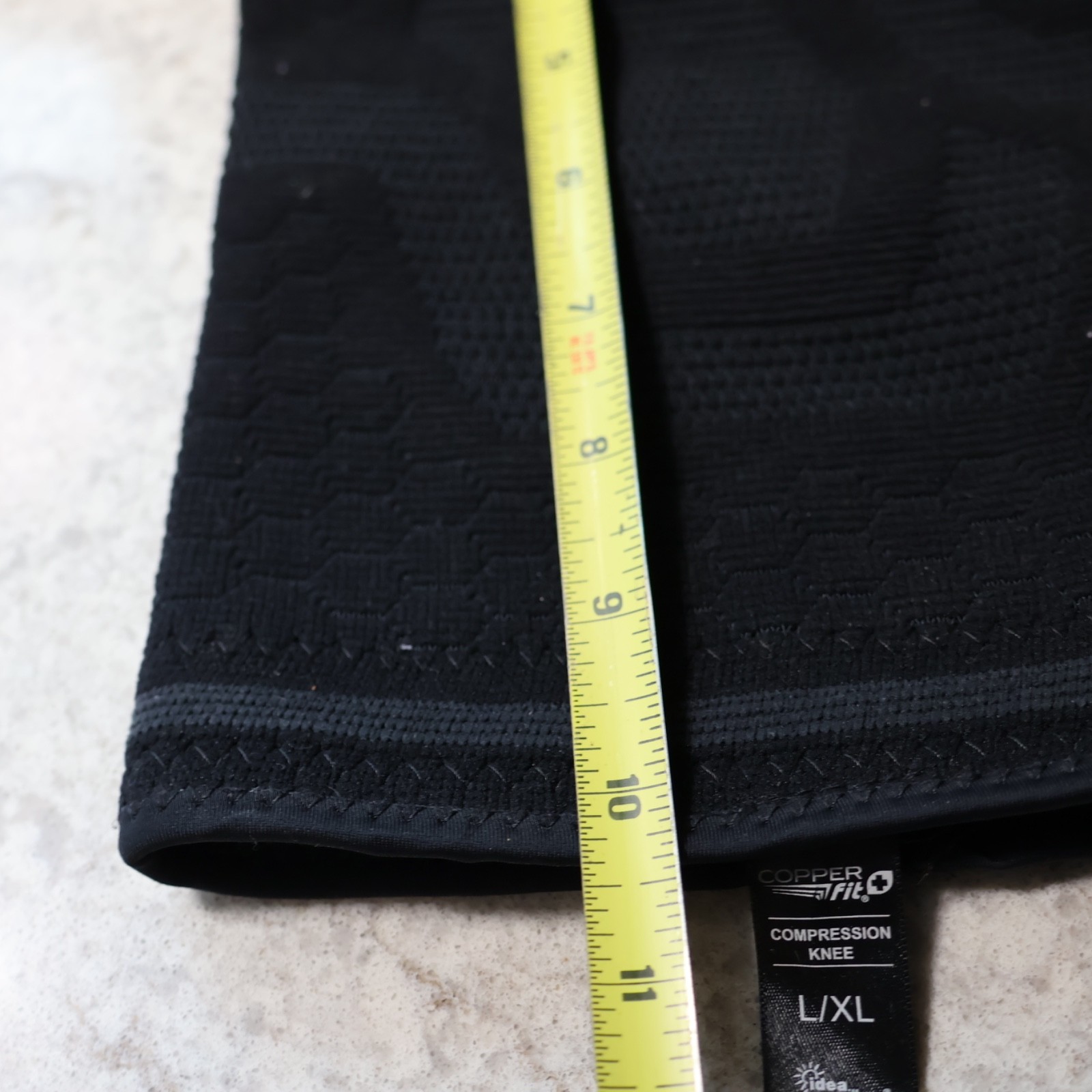 Copper Fit Elite Compression Knee Sleeve W/Air Flow Technology. L/XL