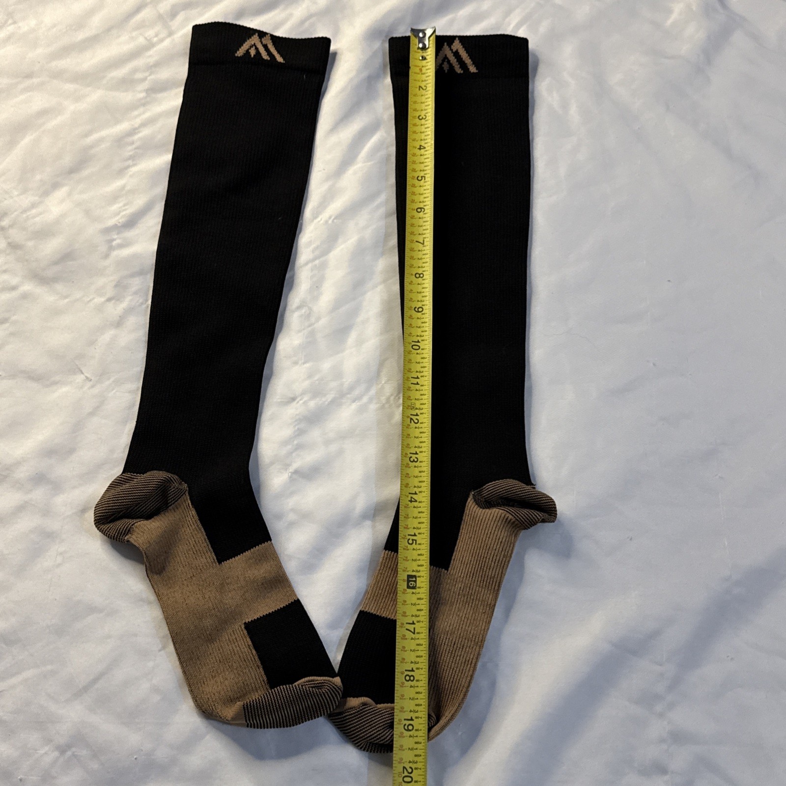 Compression Socks Women Men Knee High Travel Medical Size S/M 1 Pair