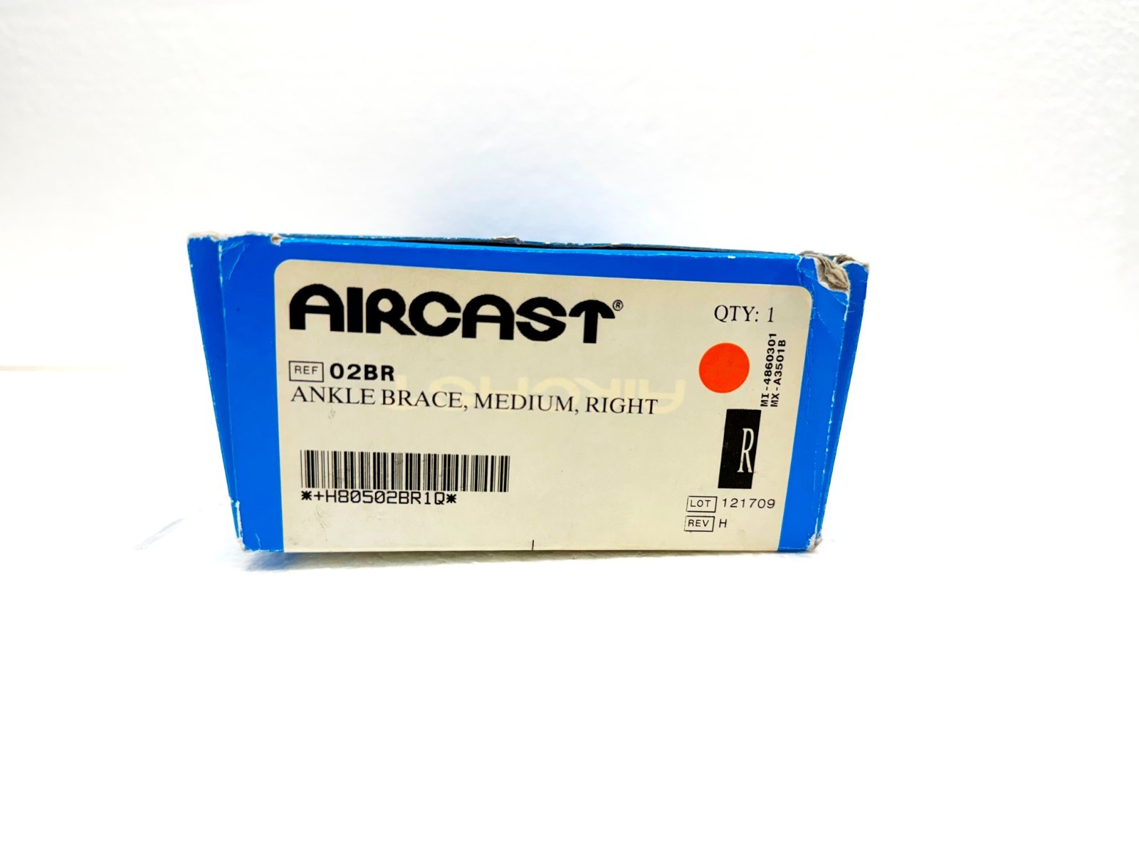 Aircast Air-Stirrup Trainer Ankle Brace Right Medium 02BR Support Rigid Gel Whit
