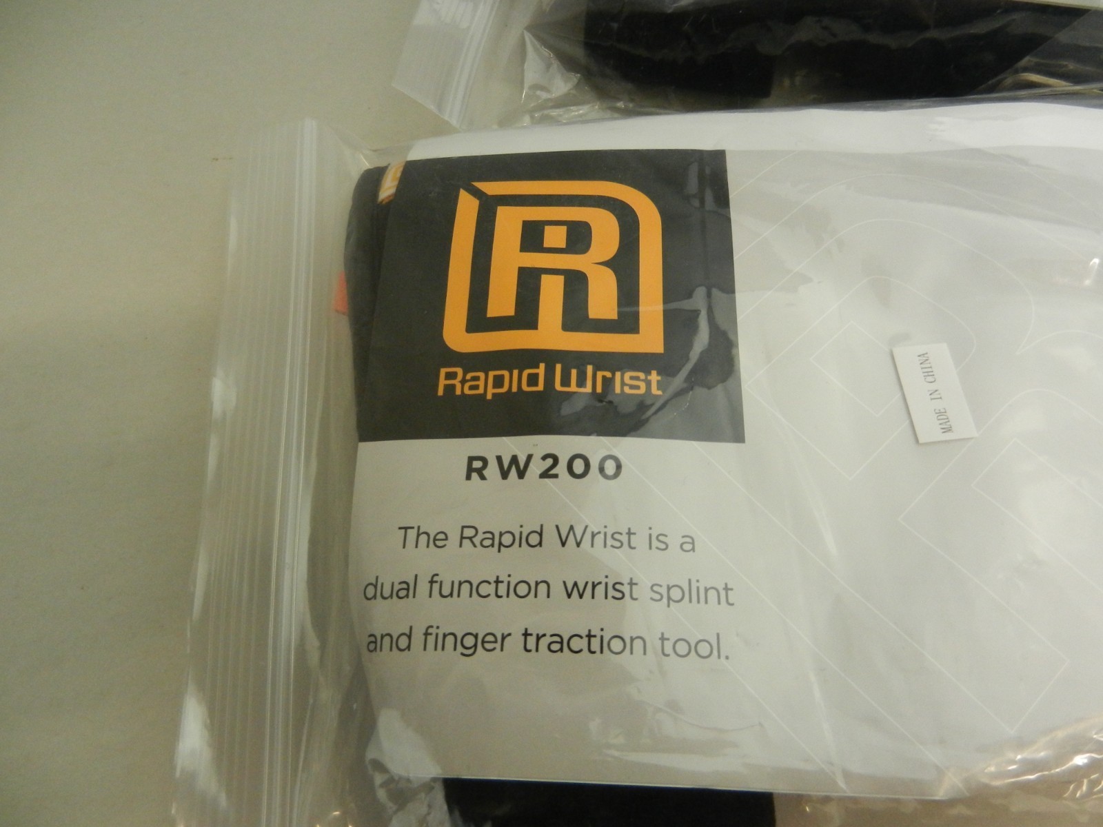 2 Pack Rapid Wrist Dual Function Wrist Splint & Finger Traction Adjust RW200