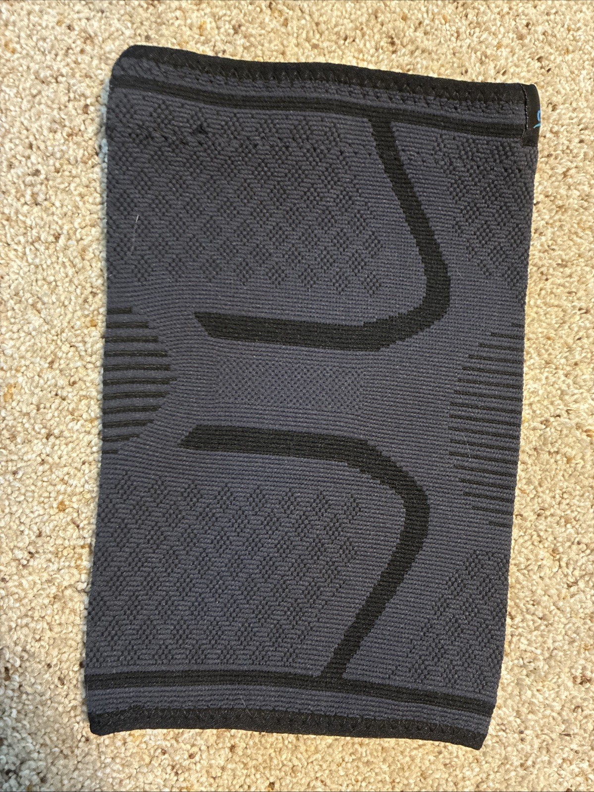 Modvel Knee Compression Sleeve Medium Black Knee Brace Support
