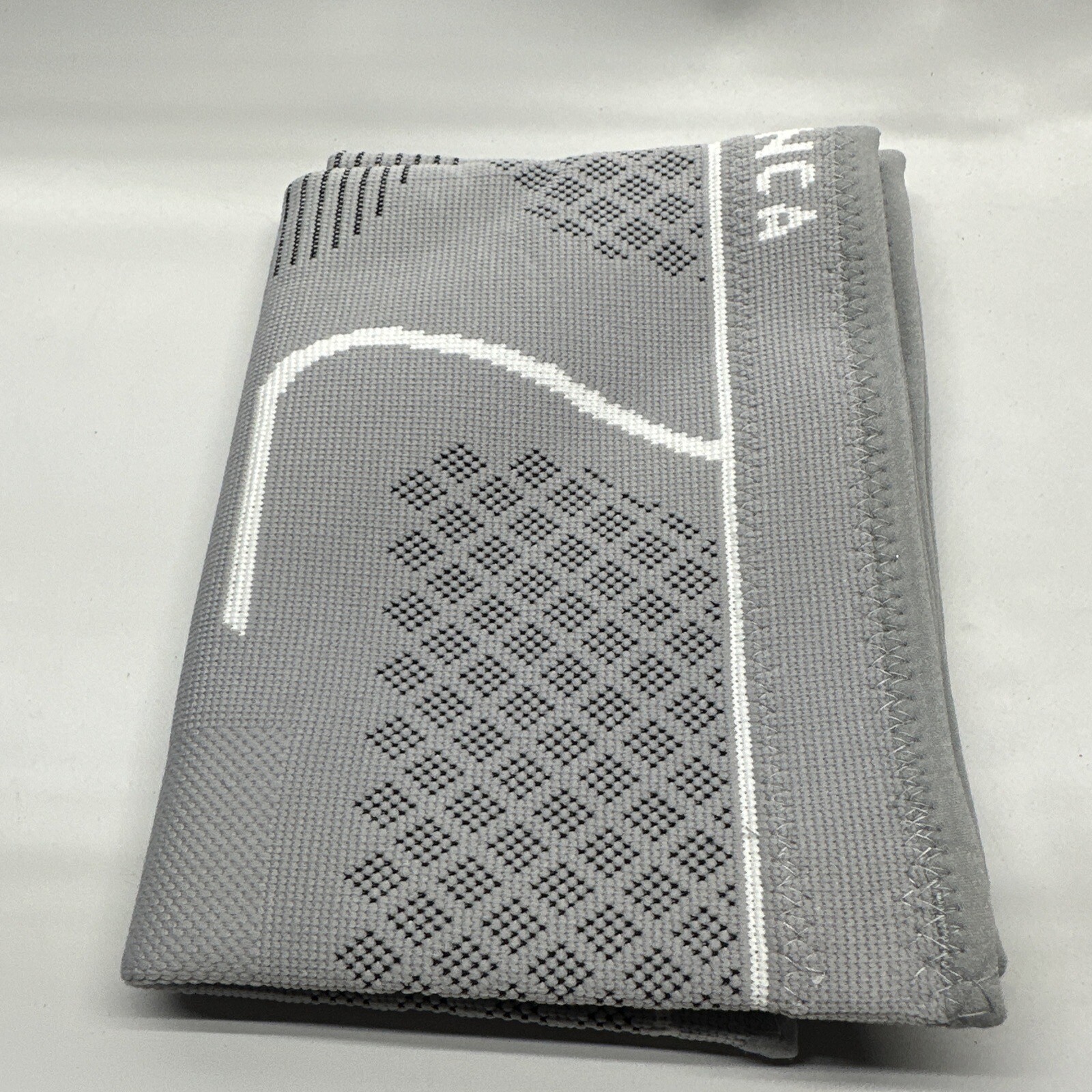 NEENCA Professional Knee Brace Compression Sleeve Gray Size L New