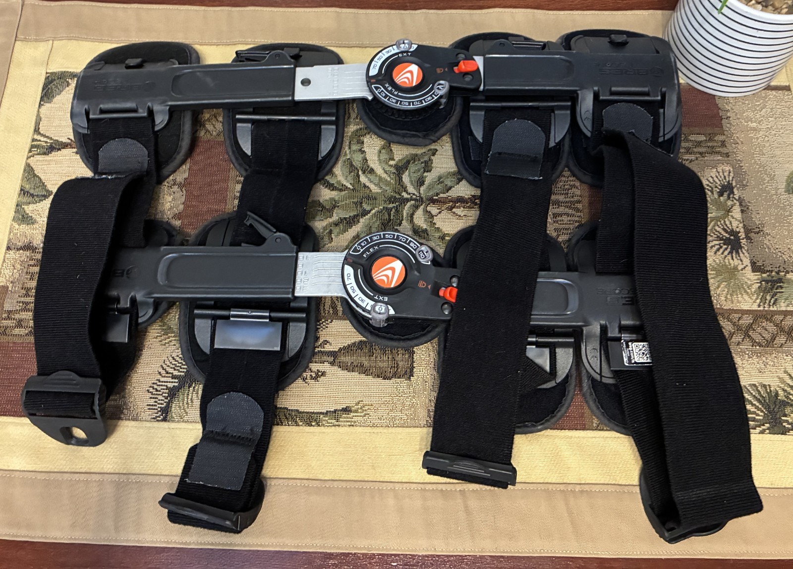 Breg T Scope Premier Post Op Hinged Knee Brace Universal Size Fully Cleaned