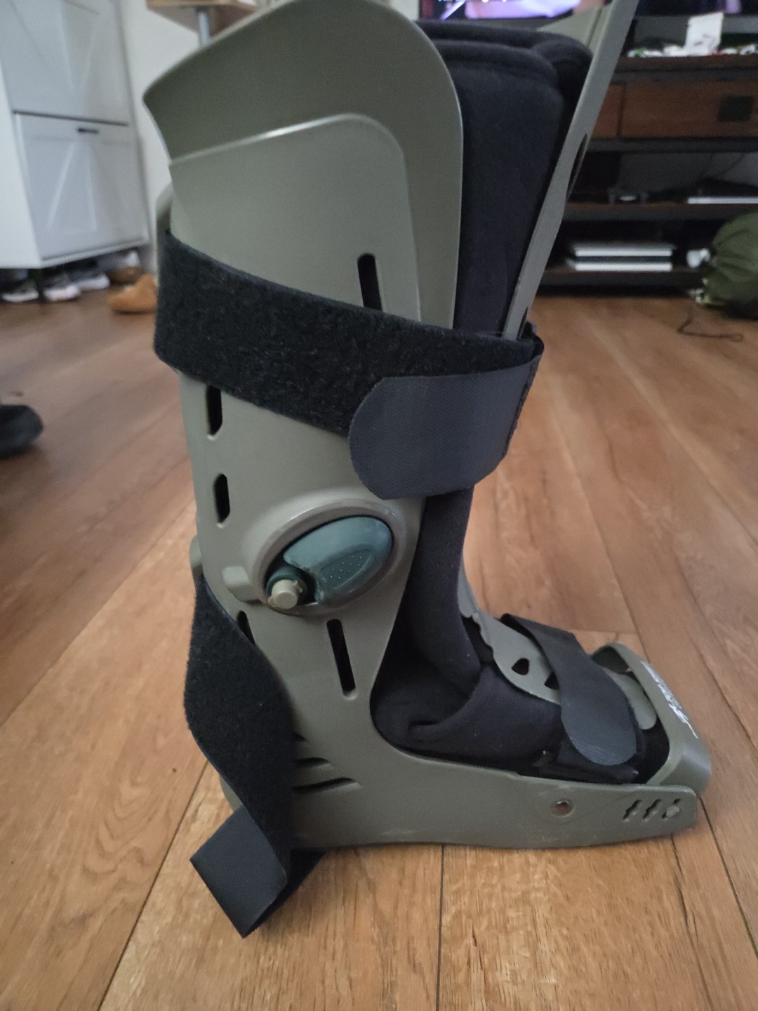 Top Shelf Orthopedics Large Walking Boot Black, Brace Ankle Sprain