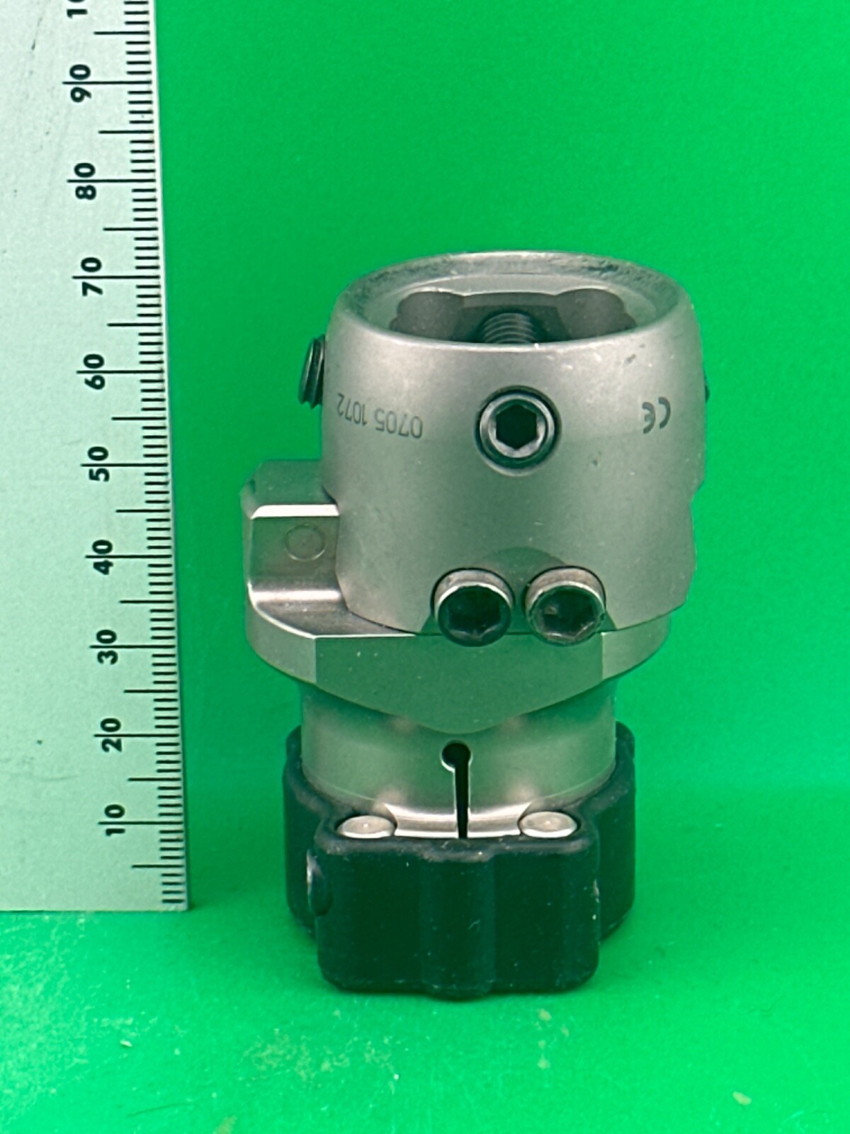 Prosthetic adjustable offset tube clamp tubeclamp Fits 30mm diameter pylons.