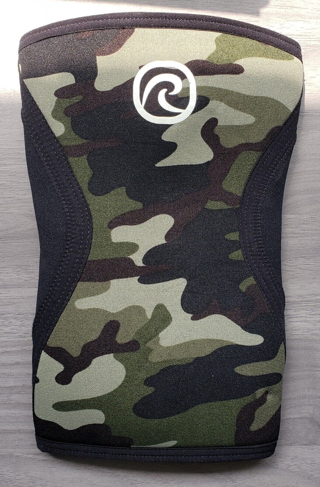 REHBAND ELBOW SUPPORT 77911, LEFT, GREEN CAMO/BLACK *NEW WITHOUT ORIGINAL TAGS