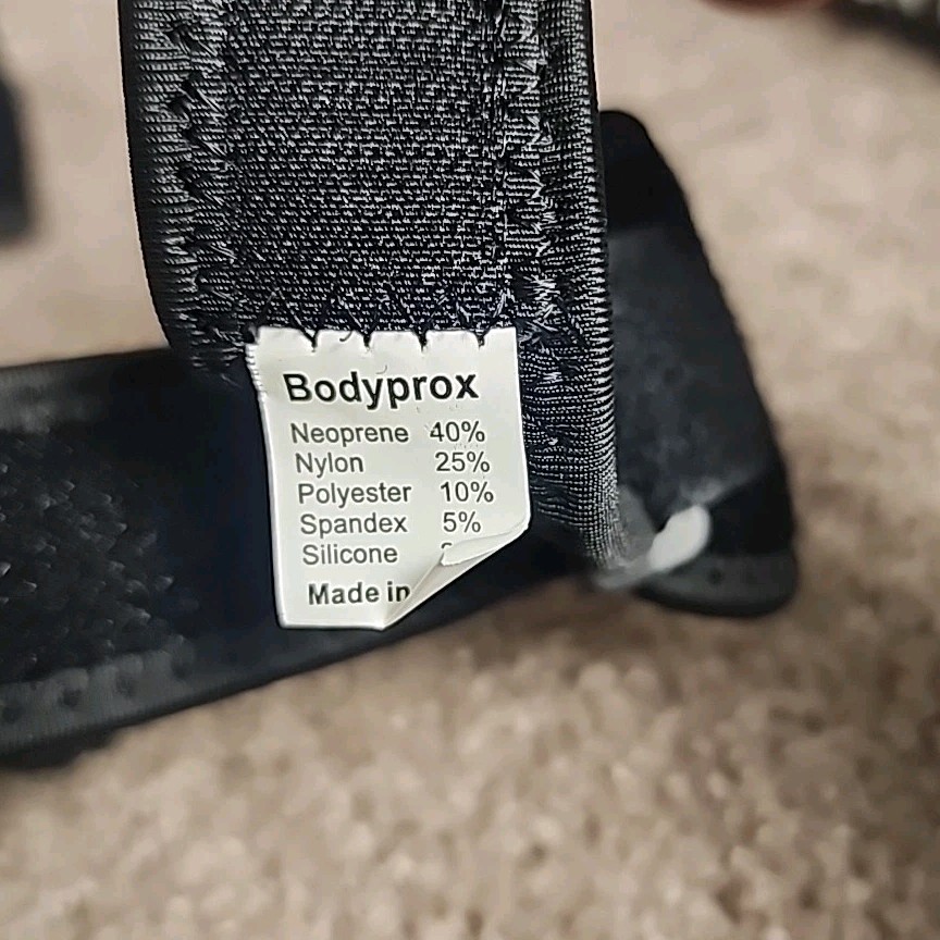 Bodyprox Patella Tendon Knee Strap 2 Pack, Knee Pain Relief Support Brace Black