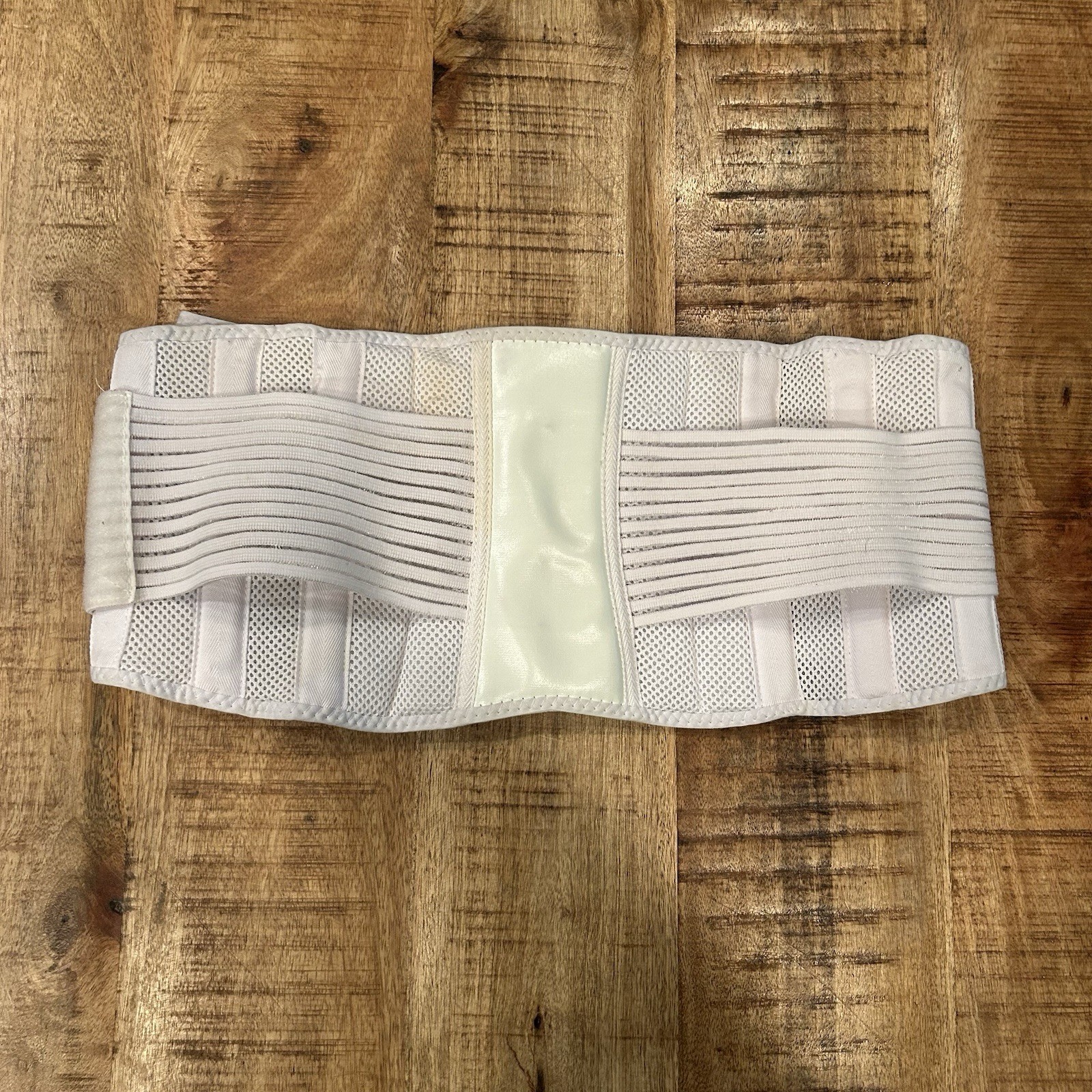 White Lumbar Back Support Mesh Panels Breatheable EUC – L