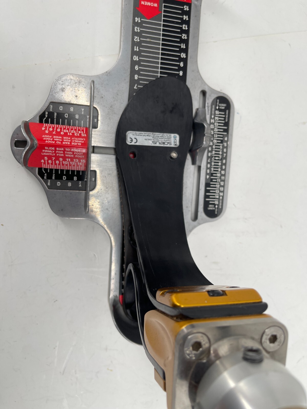 Soleus prosthetic foot Pneumatic Knee