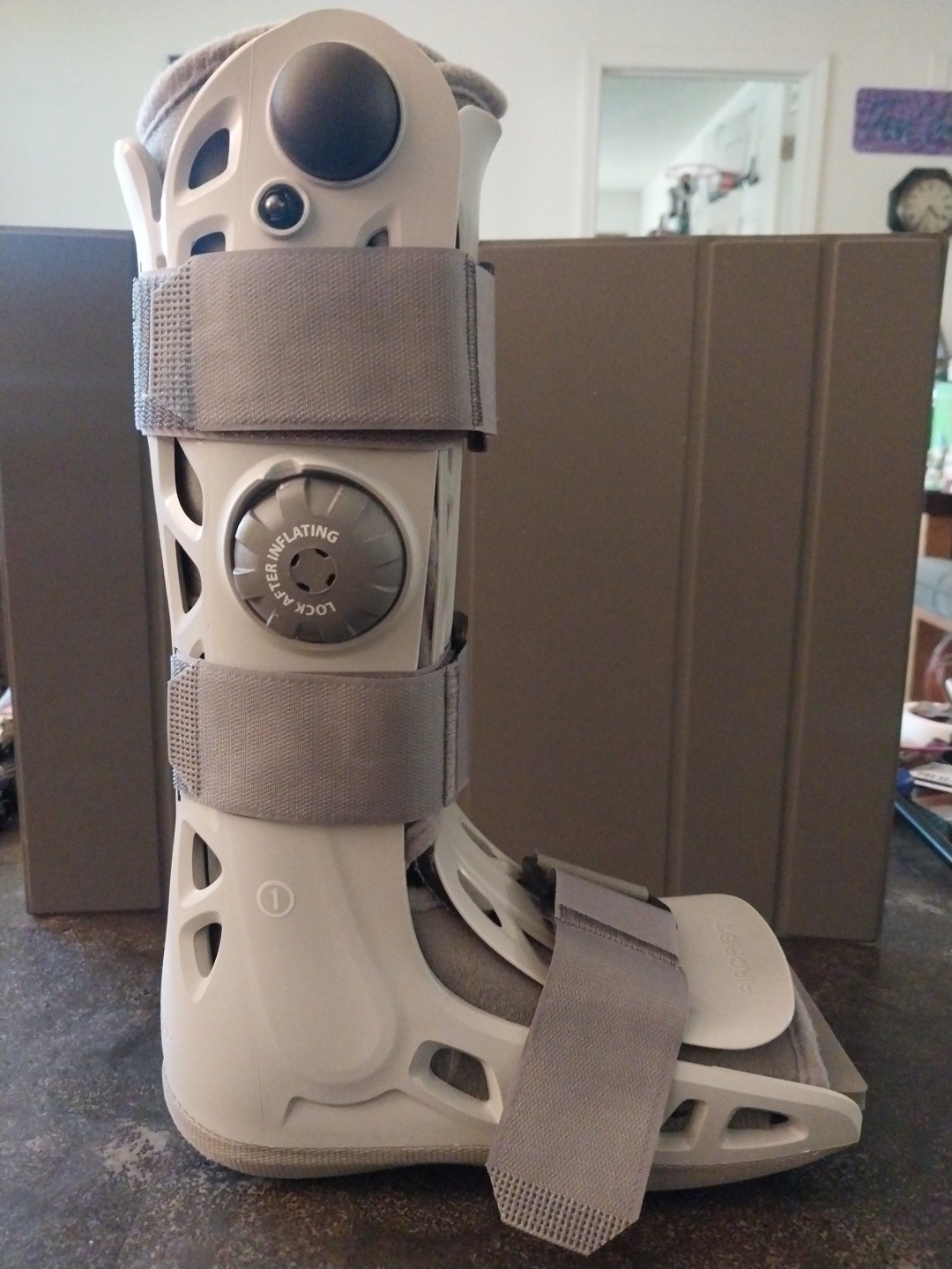 Aircast DJO AirSelect Medium Gray Walker Brace and Walking Boot Aircast-Small