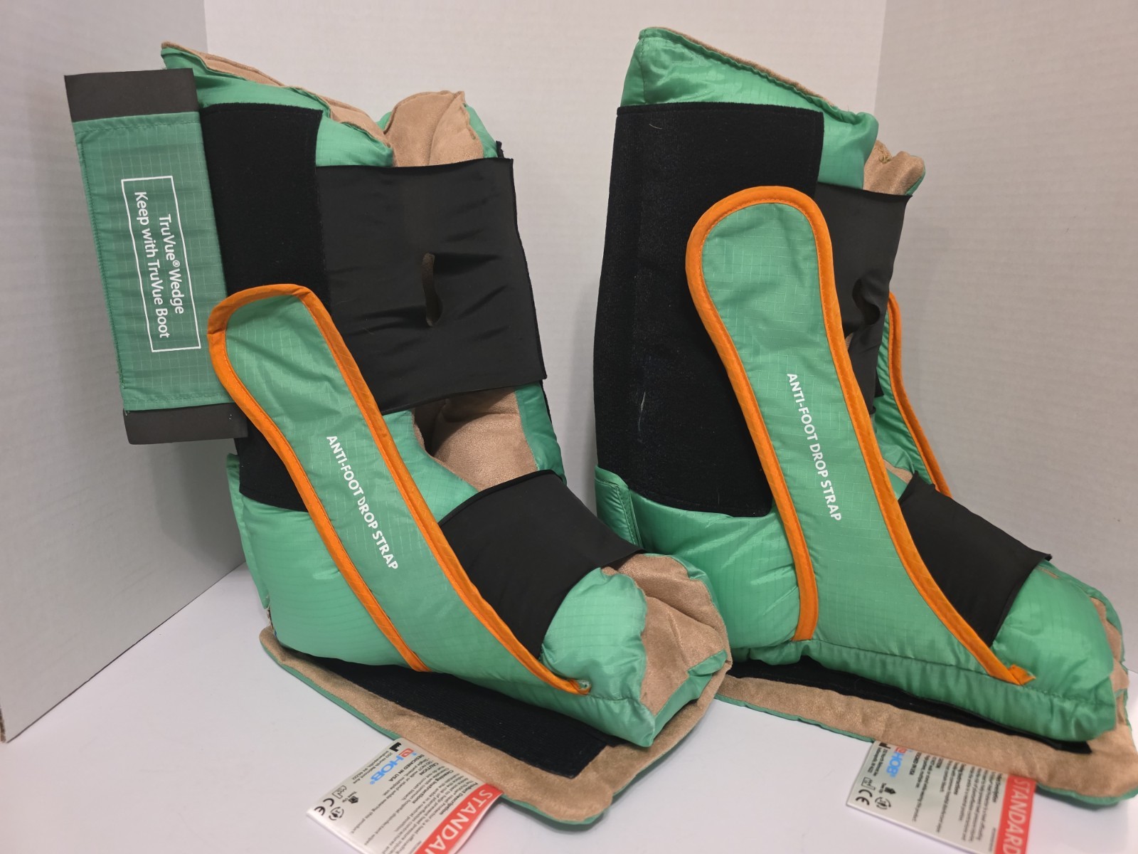 Lot of 2 EHOB TruVue Heel Protector Boot Standard Size Green With 2 Wedges