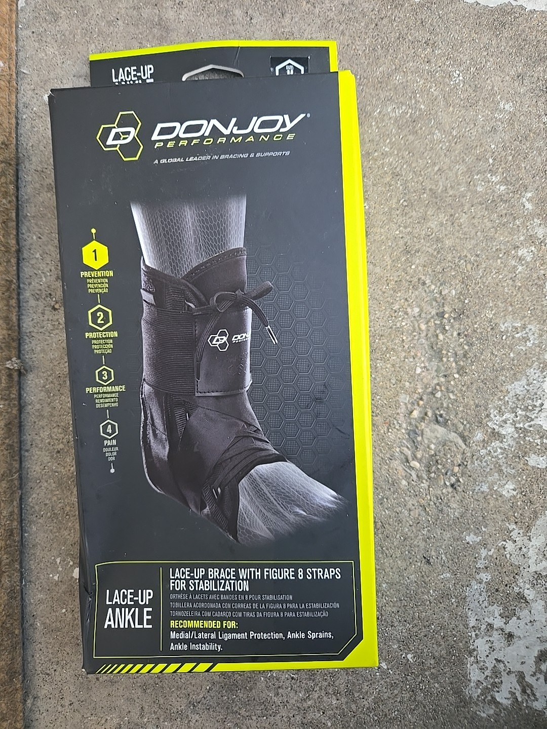 DonJoy Performance Lace-Up Ankle Brace Size Medium W/ Figure 8 Straps. Stability