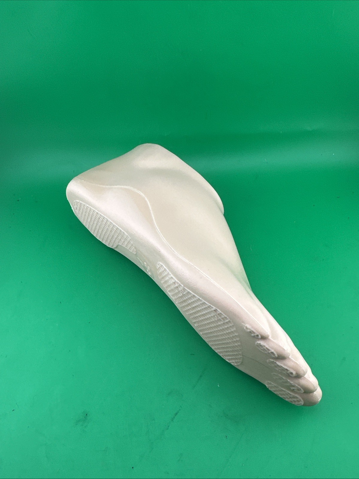 prosthetic footshell foot shell. right. size 22-27cm. foot cover. new