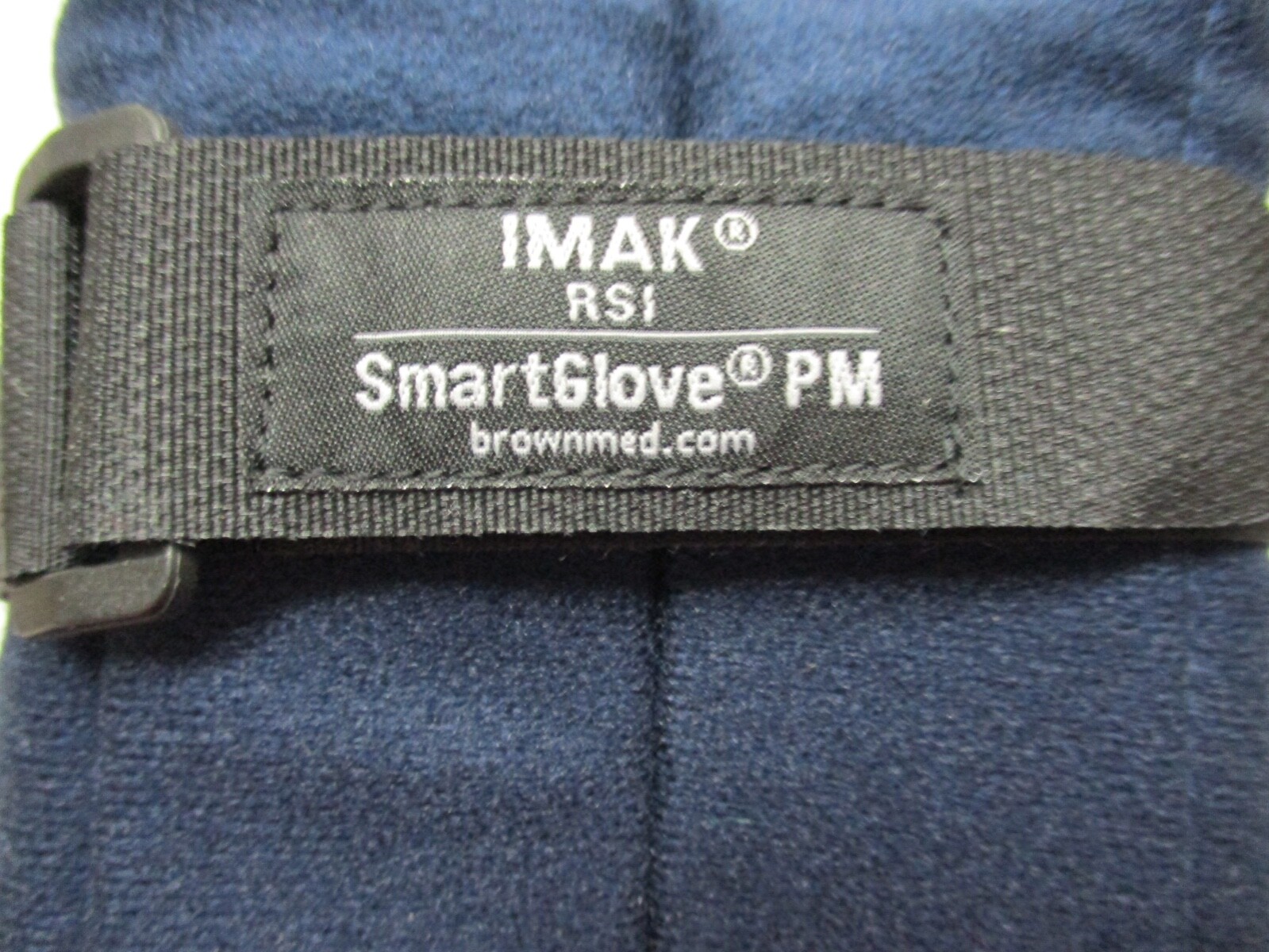 Brownmed IMAK SmartGlove PM Carpal Tunnel Reversible Night Brace OSFM – OPEN BOX