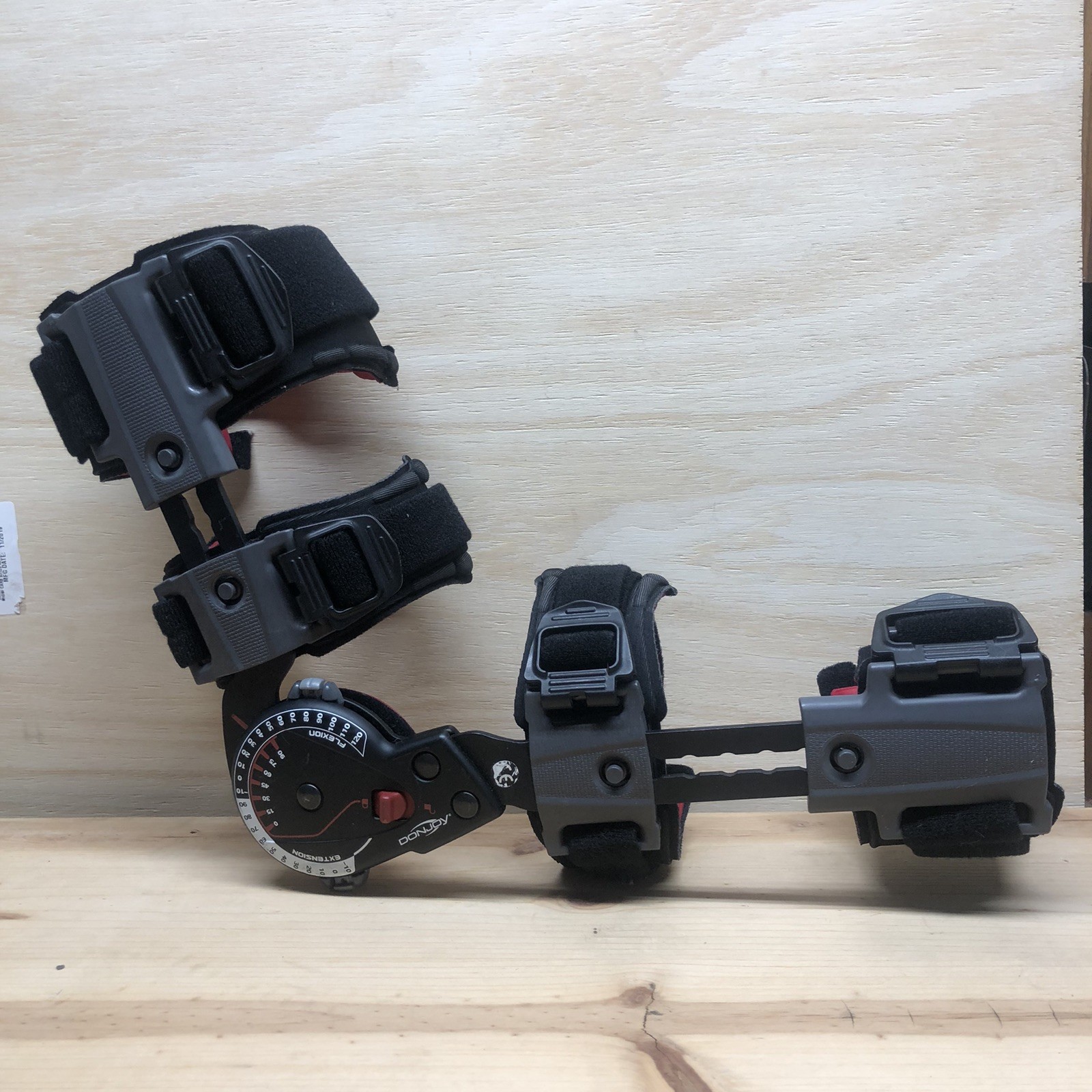 DonJoy RIGHT Elbow Brace X-Act ROM Post Op Range of Motion Support