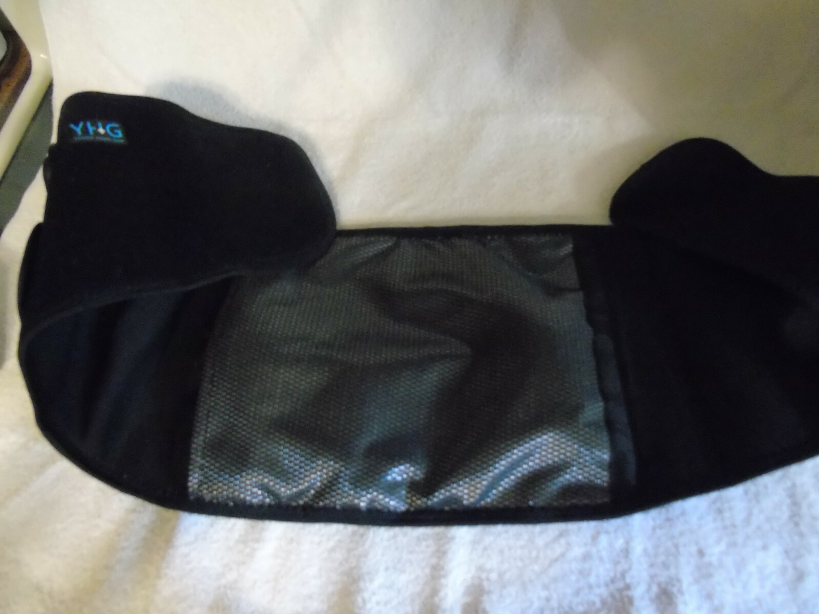 YHG Yosoo Health Gear Back Brace New Without Tags 40″ Vibrates