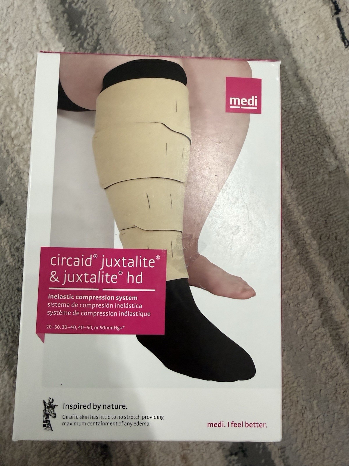 CircAid Juxtalite Lower Leg System Designed for Compression and Easy Use –