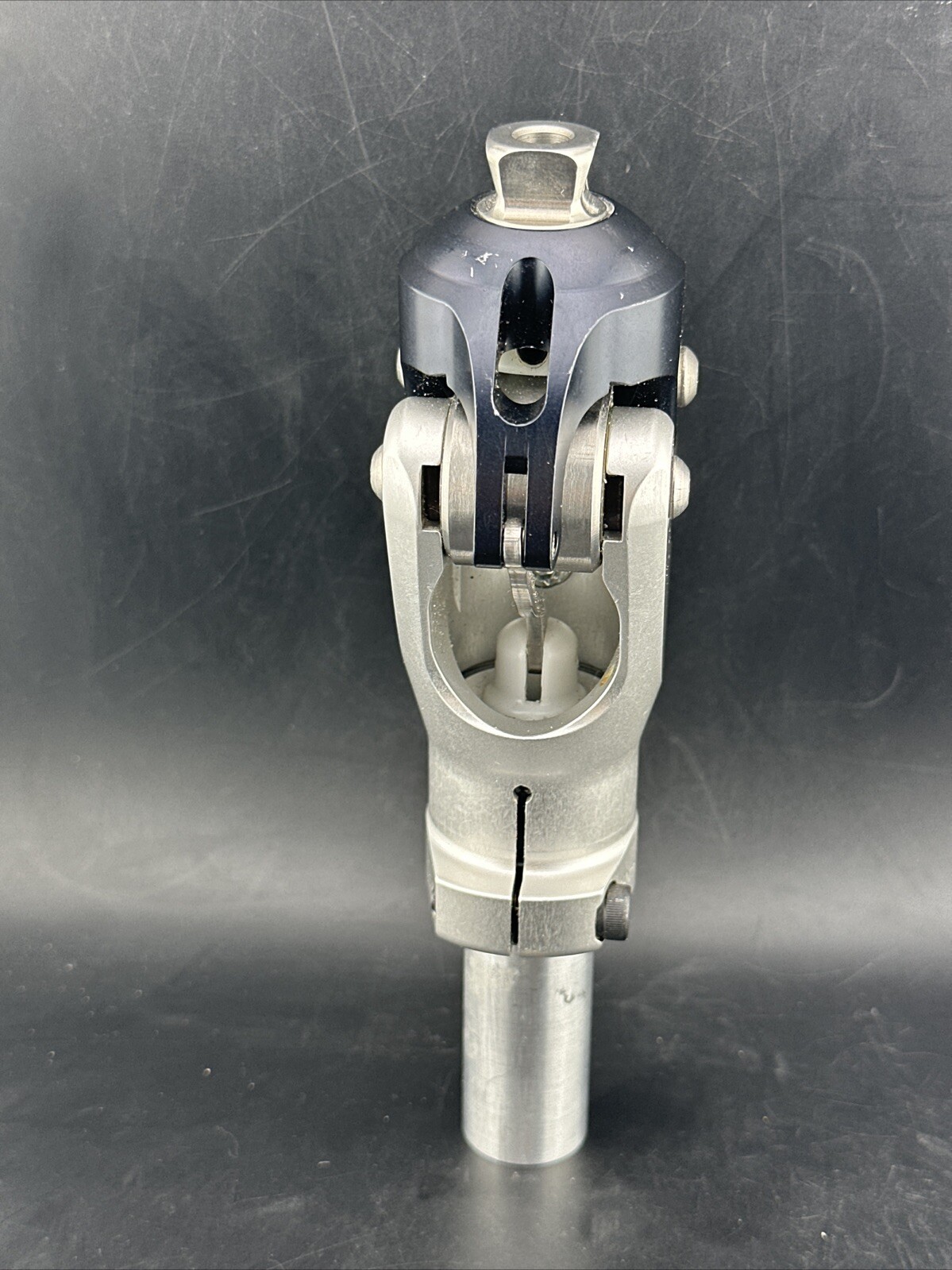 Streifeneder 3a800 Prosthetic Knee.